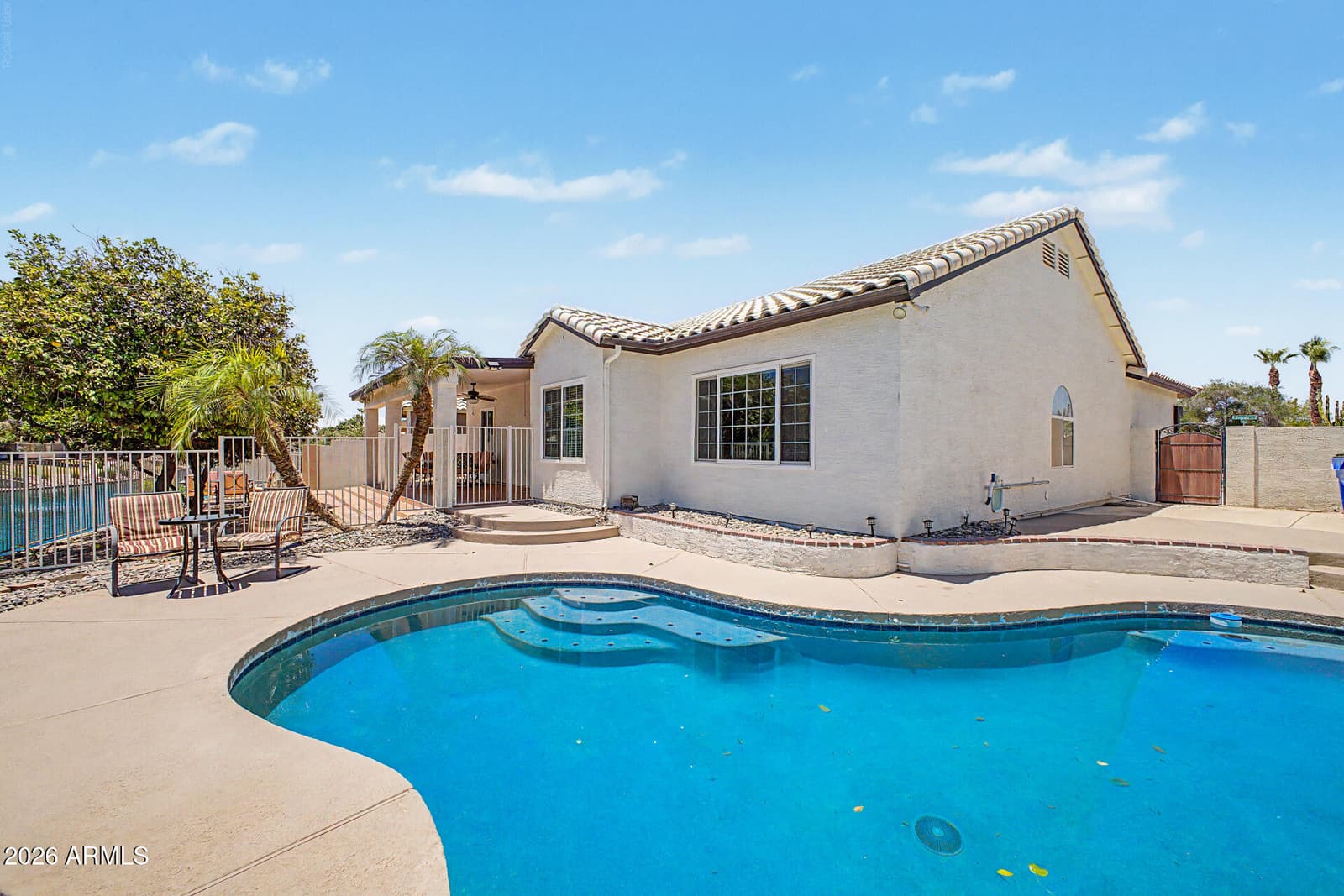 373 W PRIMOROSO Drive, Gilbert, AZ 85233 — photo 23 of 47