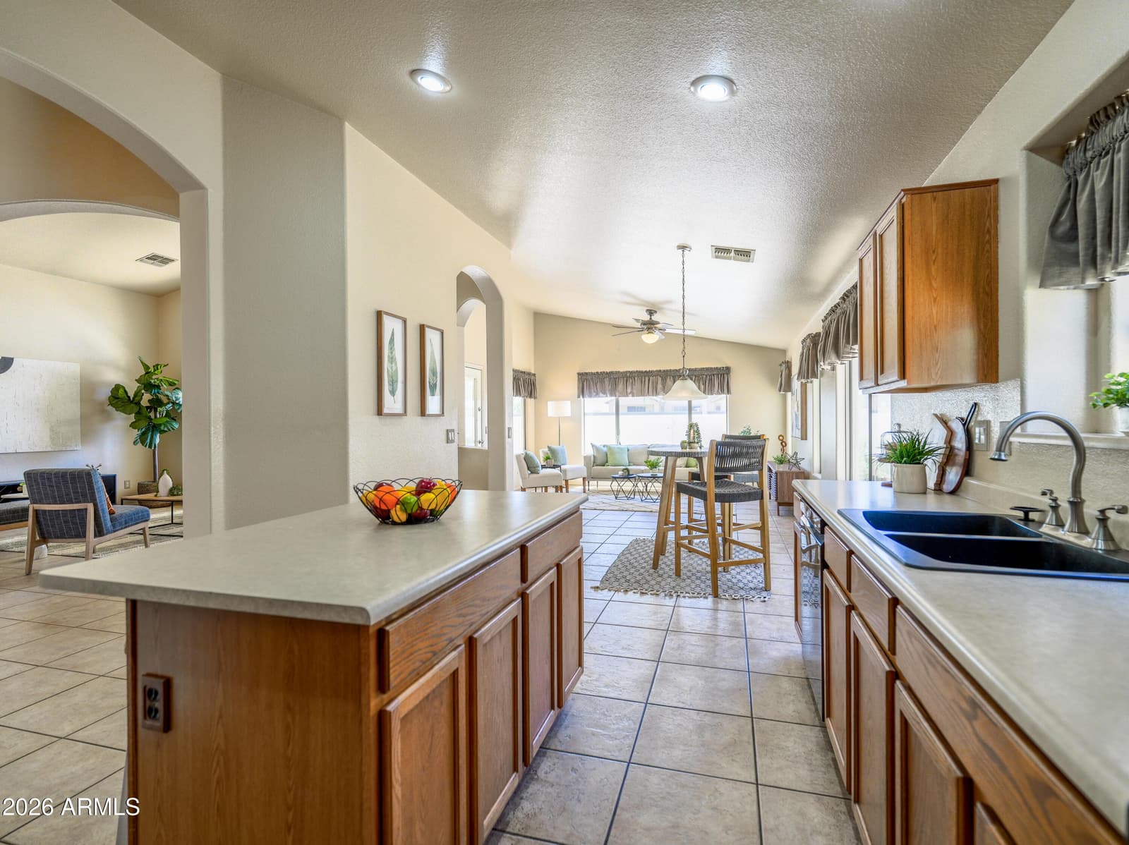 23041 S 212TH Place, Queen Creek, AZ 85142 — photo 13 of 48