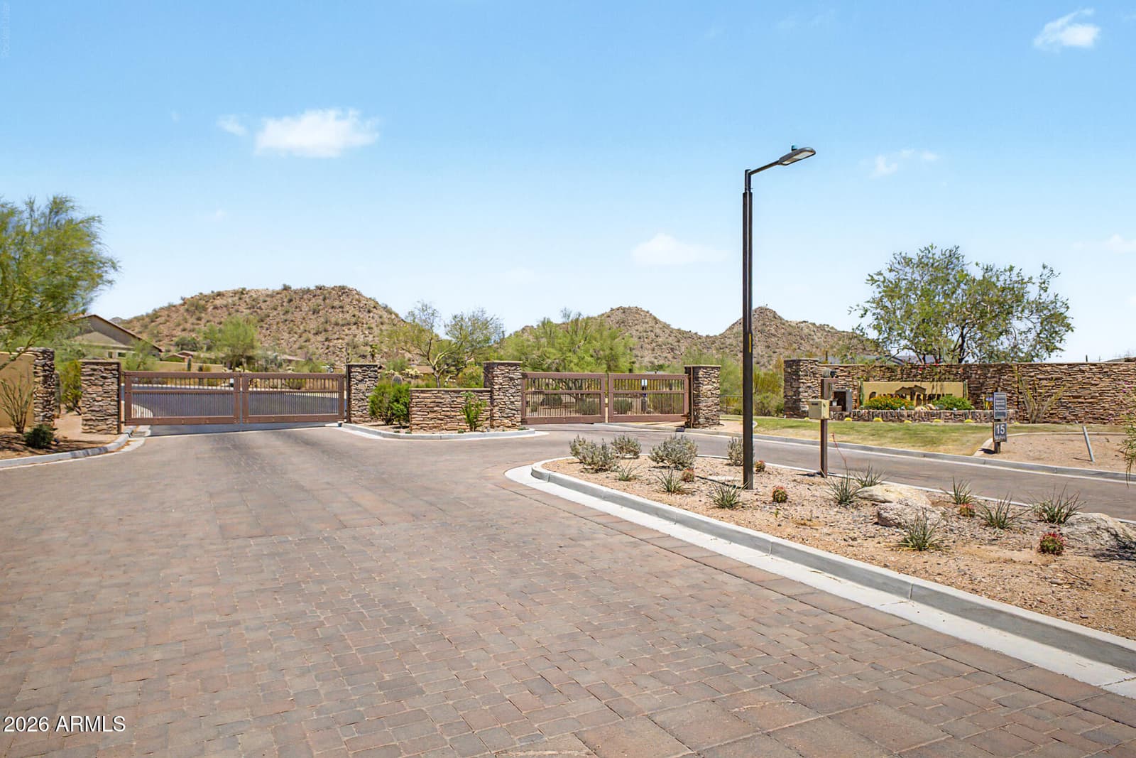 1735 N HARPER, Mesa, AZ 85207 — photo 35 of 48