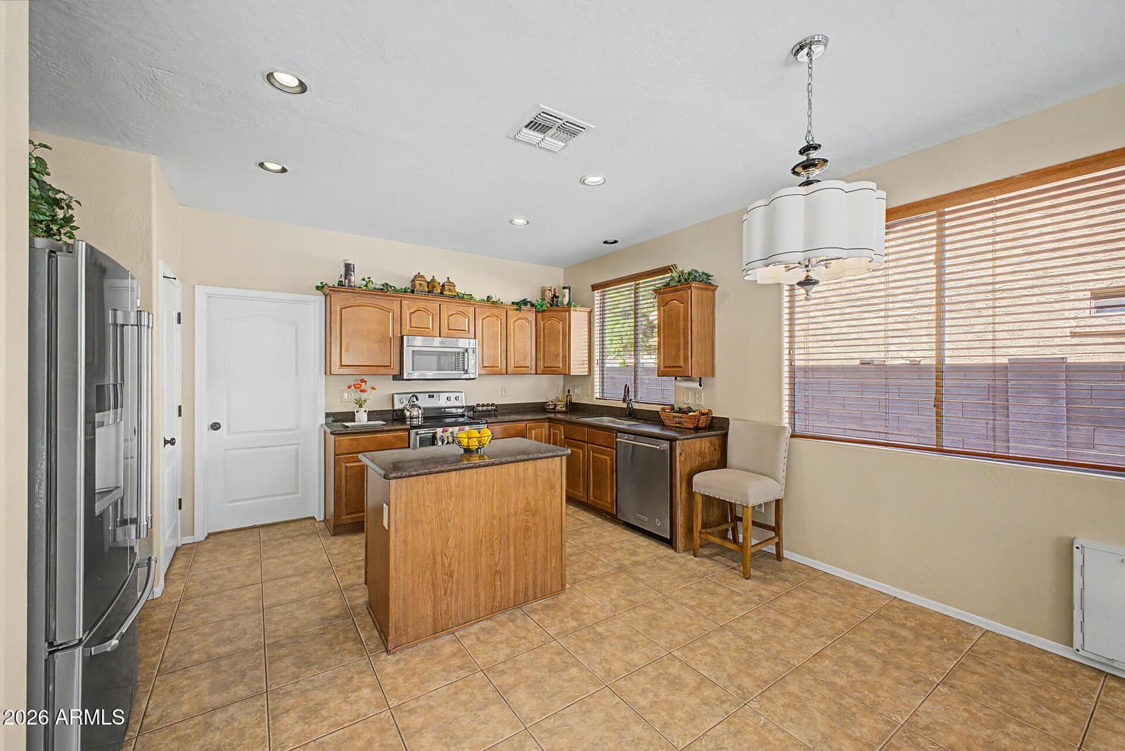 2567 E REMINGTON Place, Chandler, AZ 85286 — photo 18 of 51
