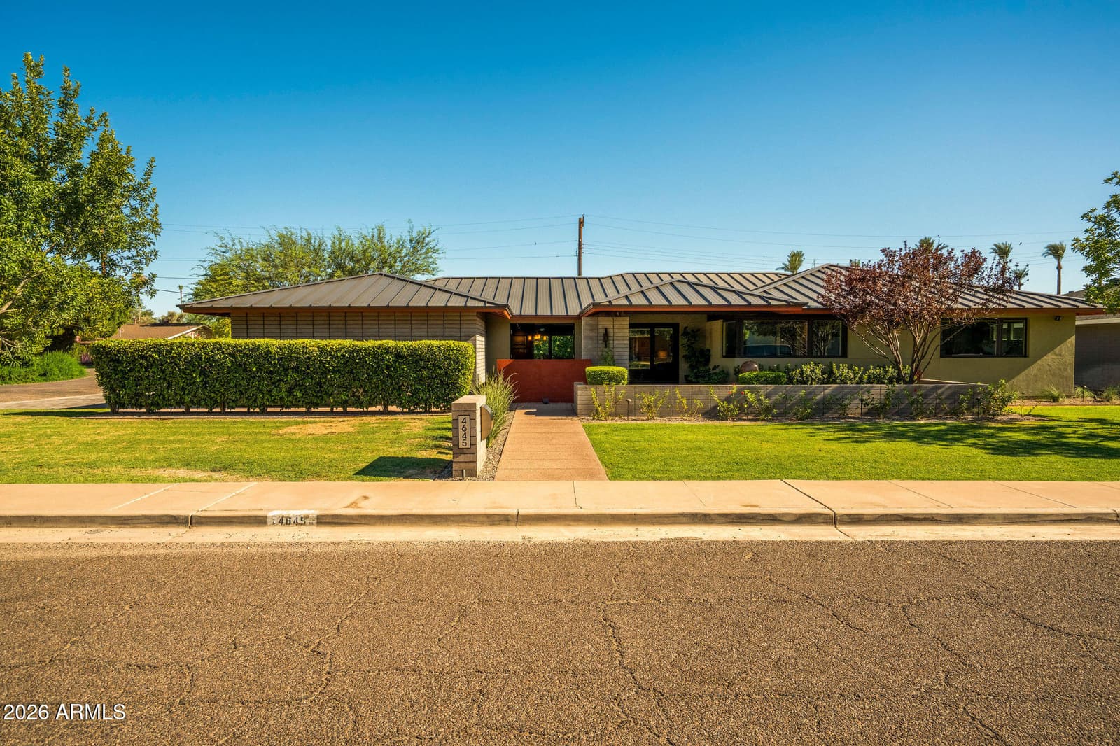 4645 E Mulberry Drive, Phoenix, AZ 85018 — photo 3 of 56