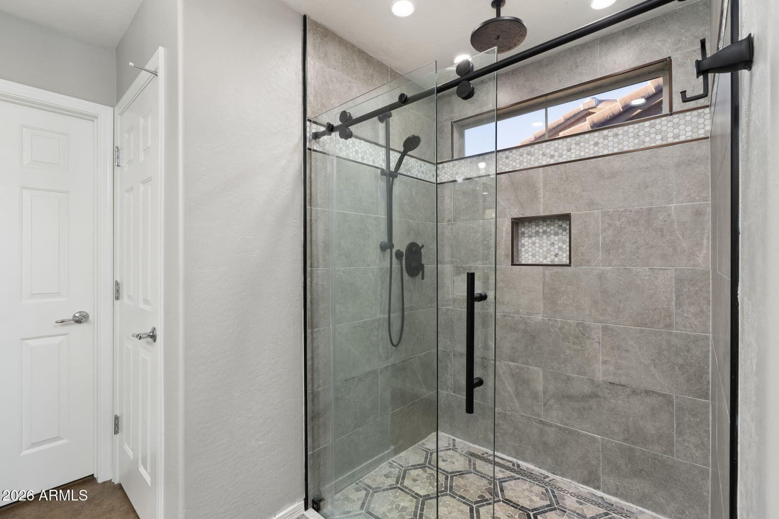 3965 E MELINDA Drive, Phoenix, AZ 85050 — photo 23 of 34