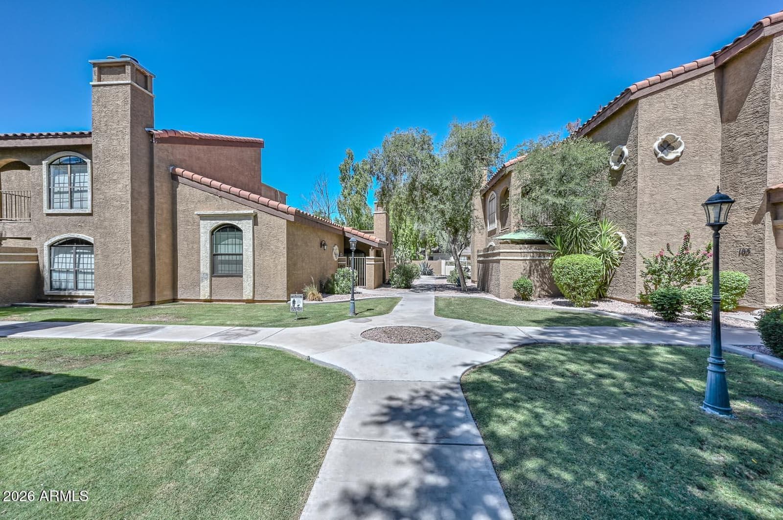 6945 E Cochise Road Unit 106, Paradise Valley, AZ 85253