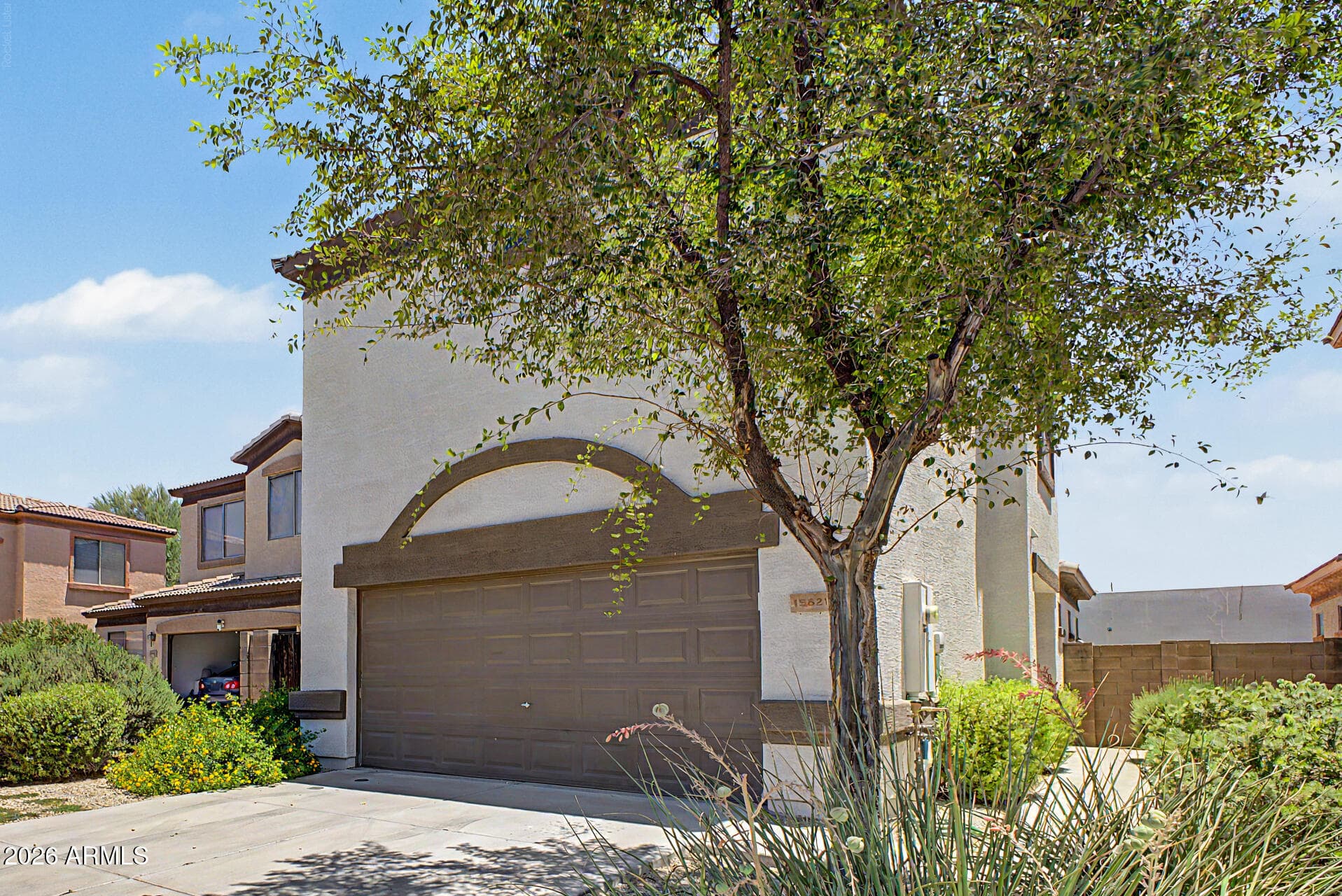 15821 N 35TH Lane, Phoenix, AZ 85053 — photo 3 of 36