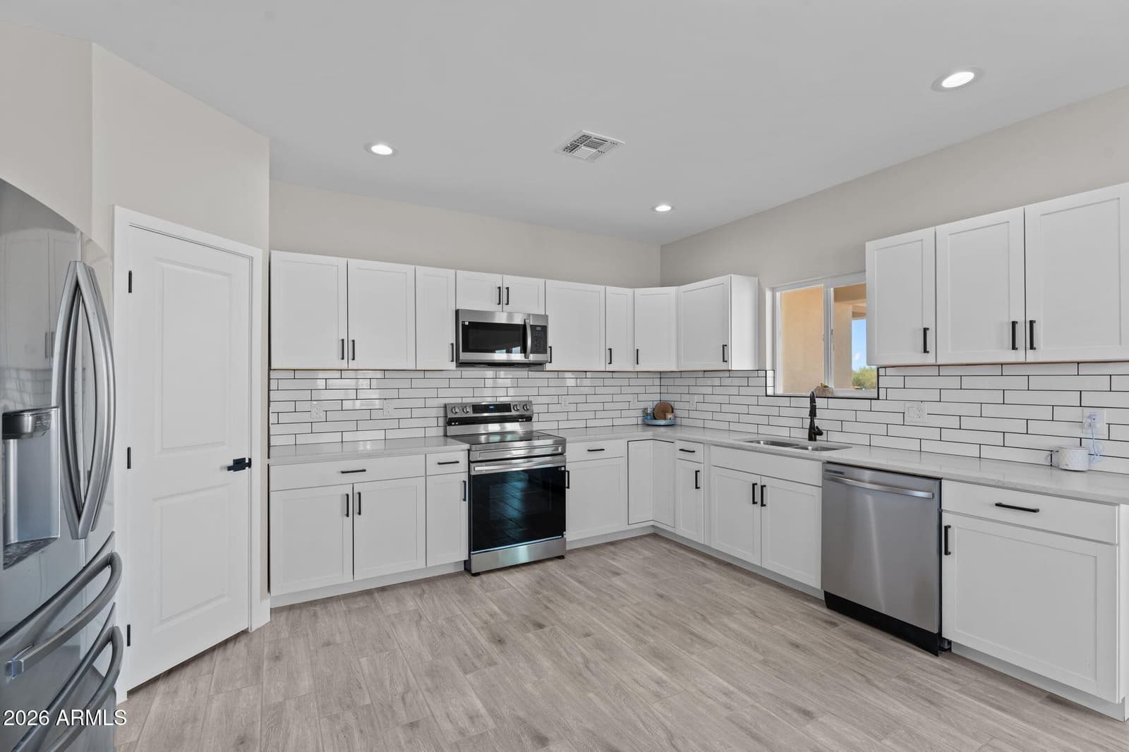 36269 W HIGHLAND Avenue, Tonopah, AZ 85354 — photo 8 of 41