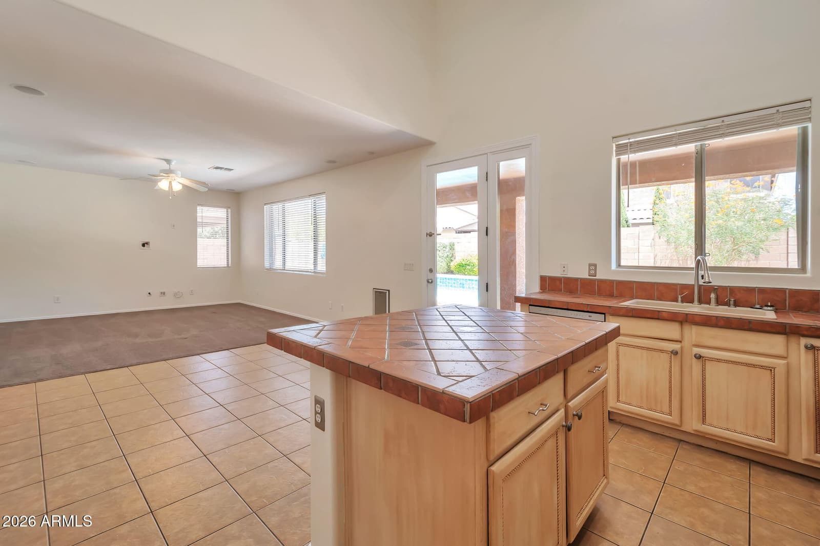 3368 E LAFAYETTE Avenue, Gilbert, AZ 85298 — photo 8 of 34