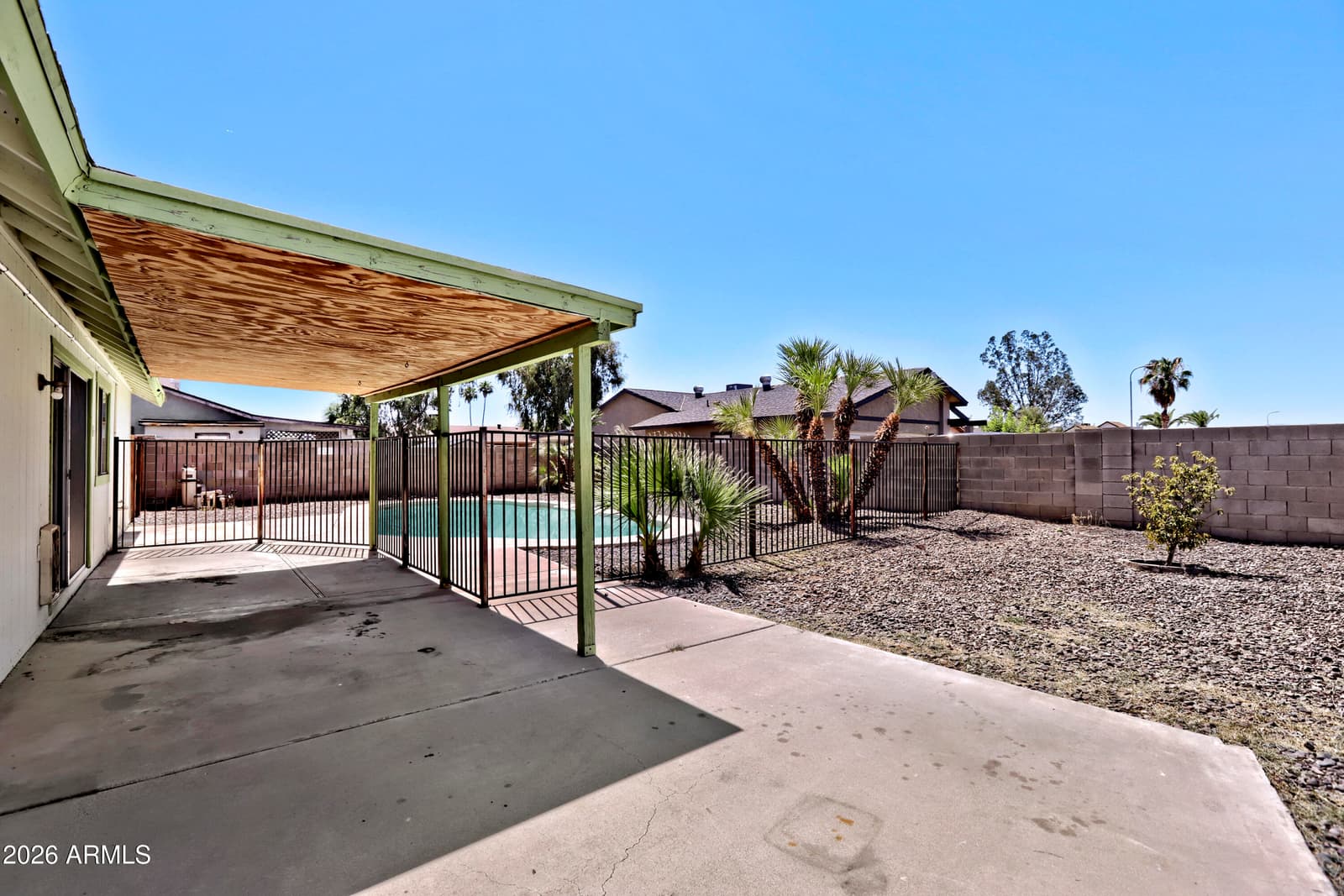8717 W CLARENDON Avenue, Phoenix, AZ 85037 — photo 9 of 19
