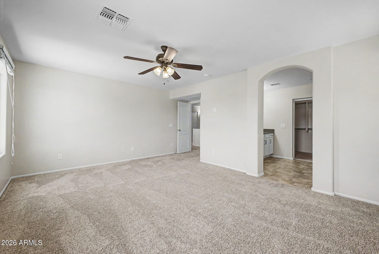 1610 W SAN TAN HILLS Drive, San Tan Valley, AZ 85144 — photo 16 of 43