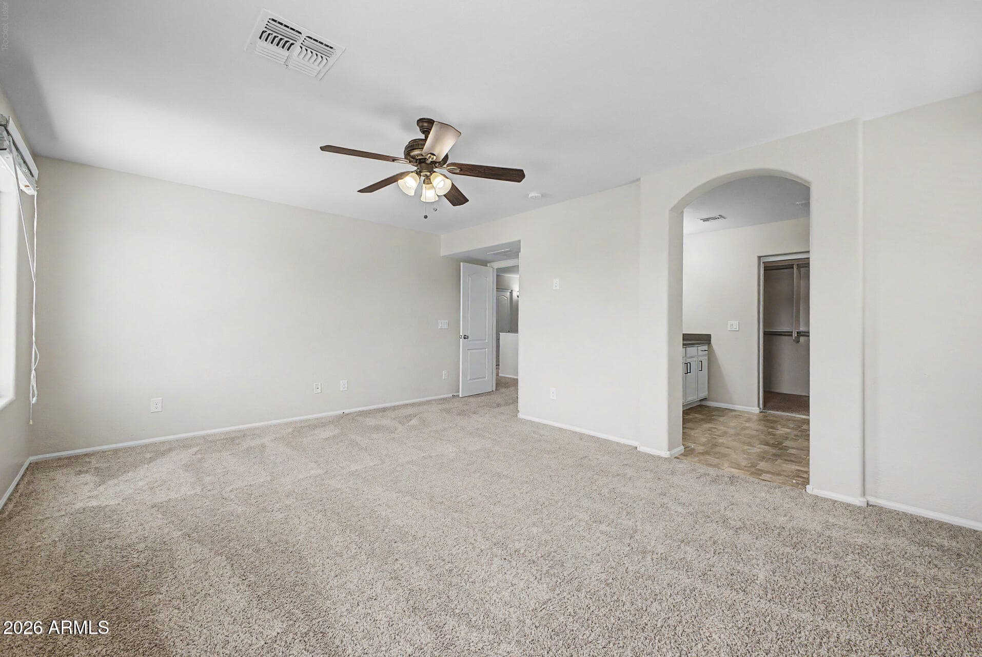 1610 W SAN TAN HILLS Drive, San Tan Valley, AZ 85144 — photo 16 of 43