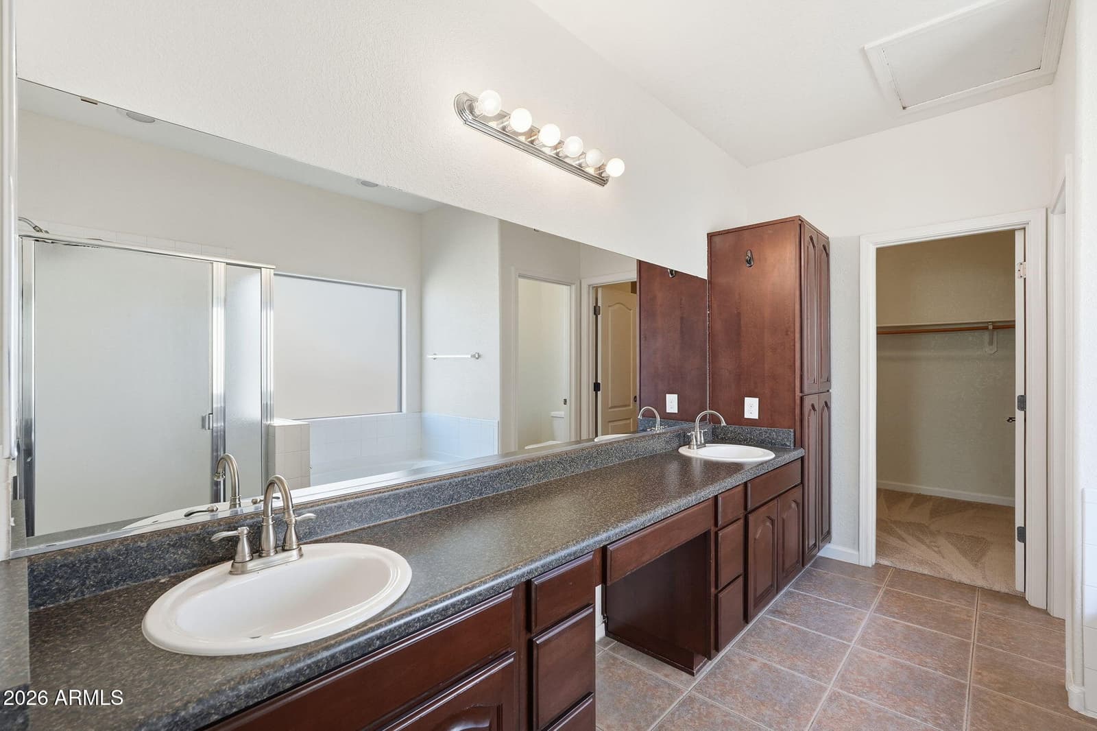 1093 ESTANCIA Drive, Sierra Vista, AZ 85635 — photo 20 of 44