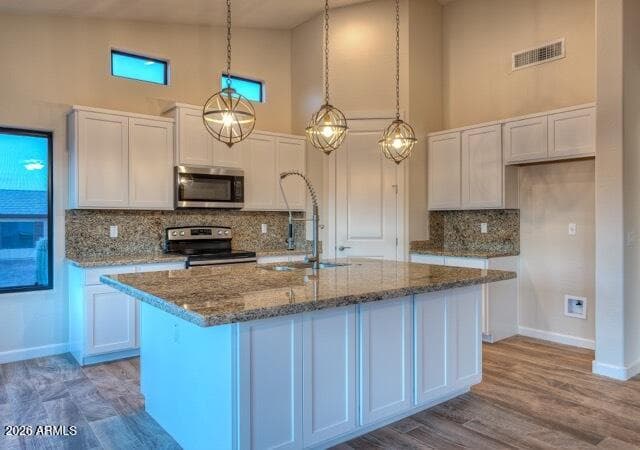 19445 W Teakwood Drive, Buckeye, AZ 85326 — photo 9 of 12