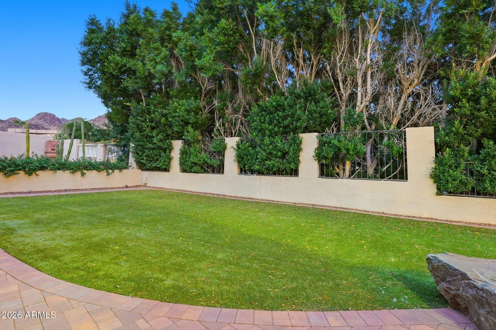 2221 E VISTA Avenue, Phoenix, AZ 85020 — photo 37 of 43
