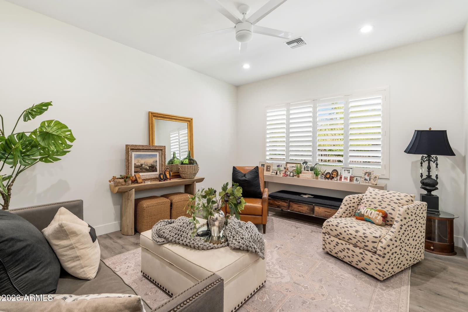 1811 E CLAREMONT Street, Phoenix, AZ 85016 — photo 11 of 34