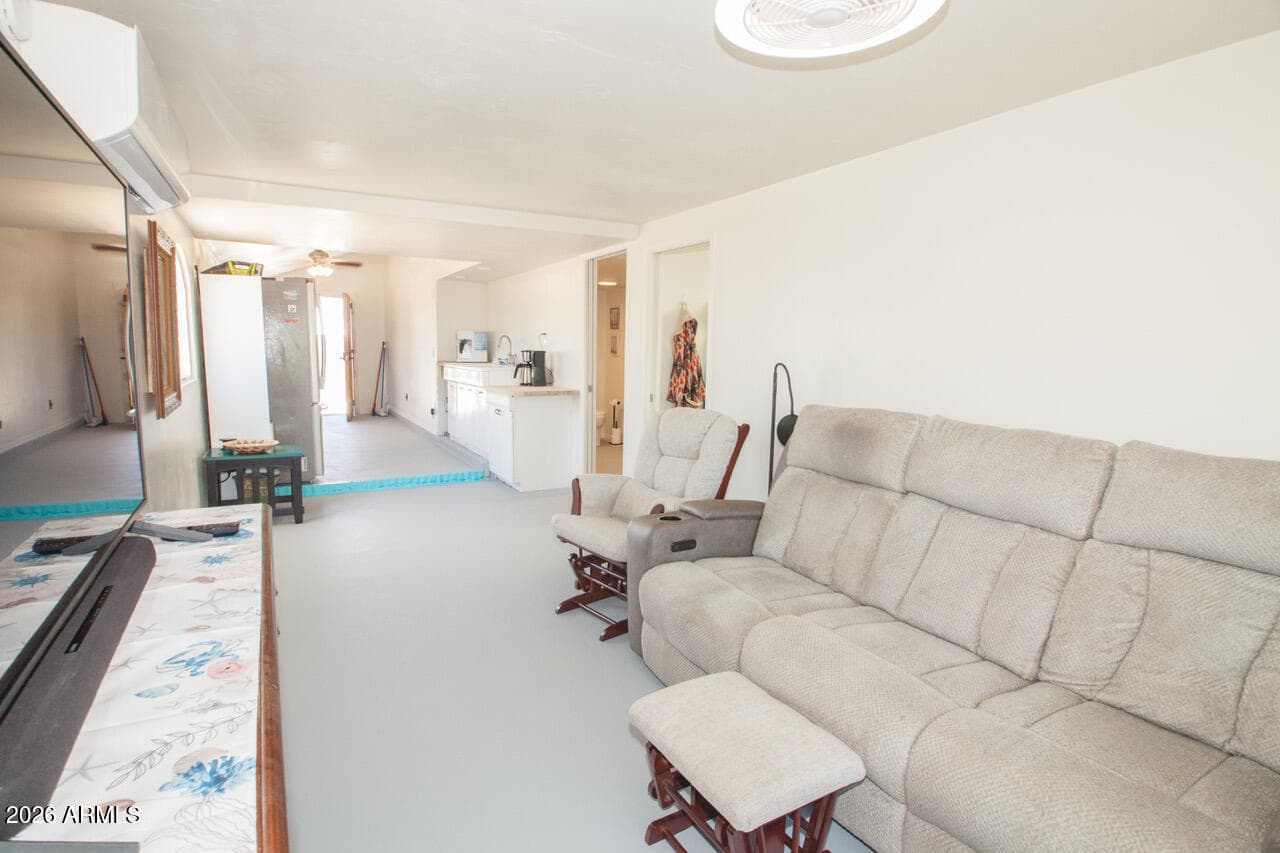 10655 E HIGHWAY 92, Hereford, AZ 85615 — photo 13 of 43