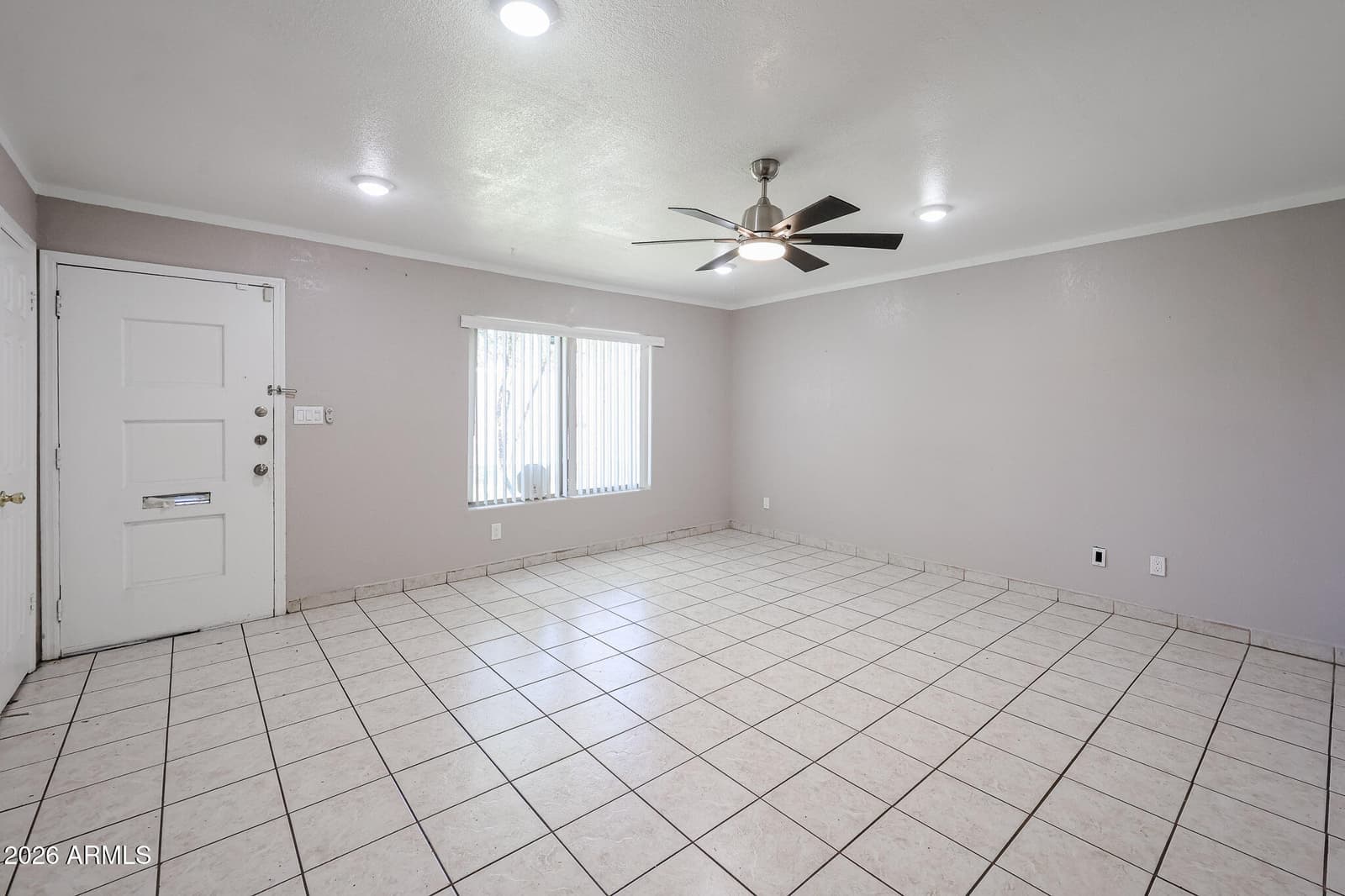 2646 W WOLF Street, Phoenix, AZ 85017 — photo 6 of 27