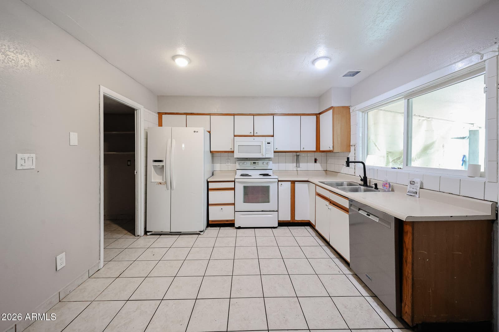 2646 W WOLF Street, Phoenix, AZ 85017 — photo 15 of 27