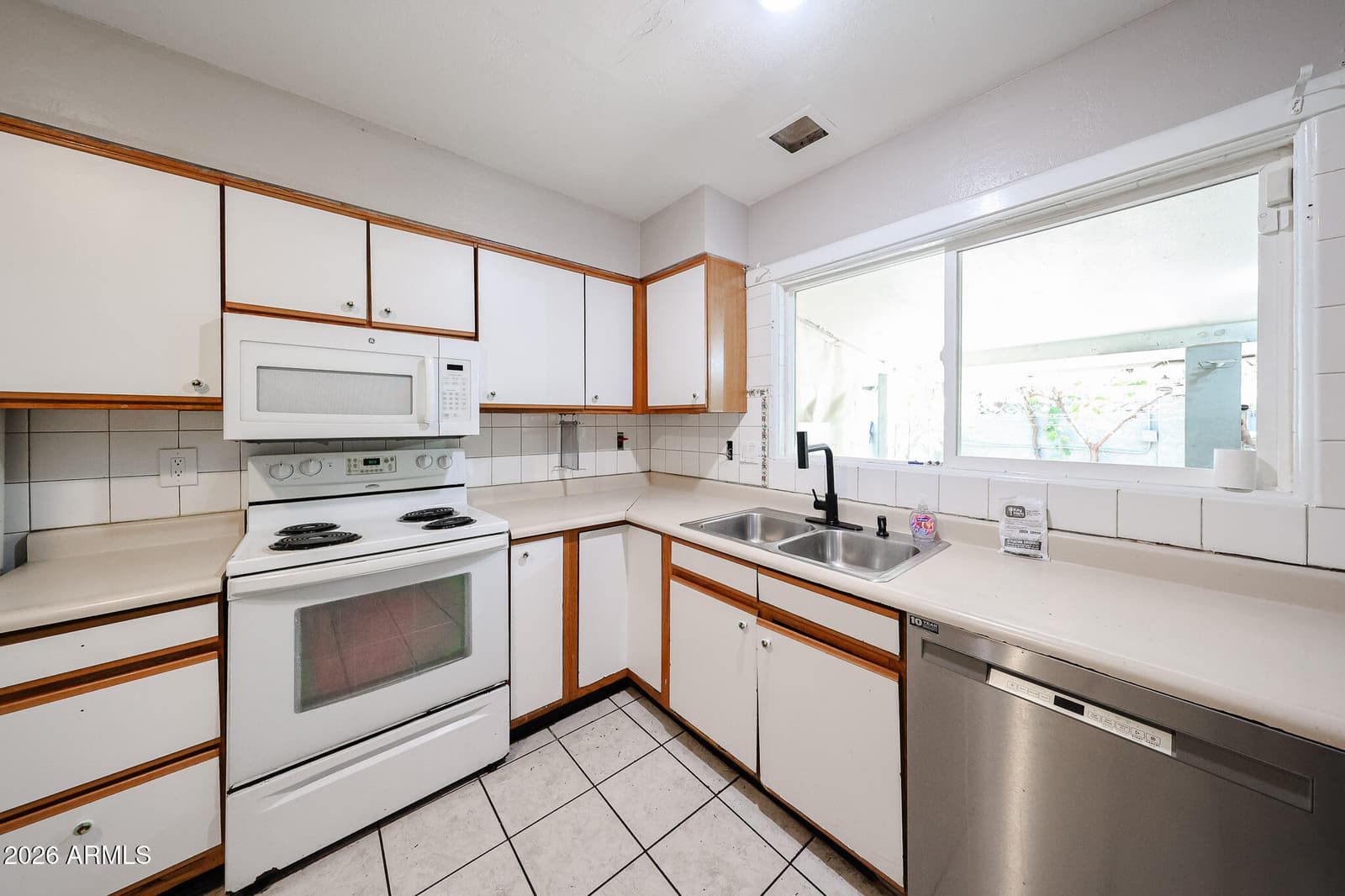 2646 W WOLF Street, Phoenix, AZ 85017 — photo 17 of 27