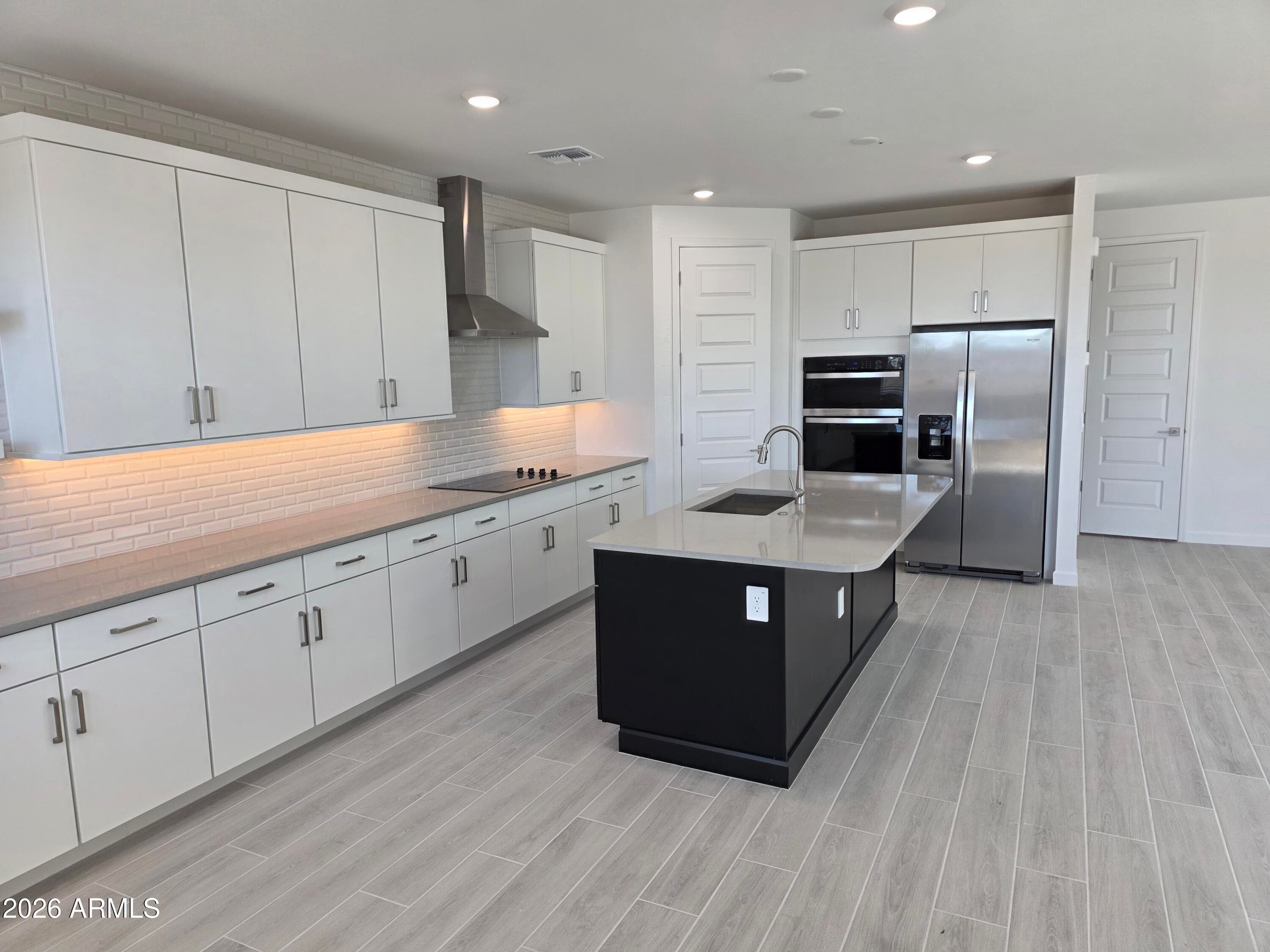 9726 S 11TH Place S, Phoenix, AZ 85042 — photo 13 of 69