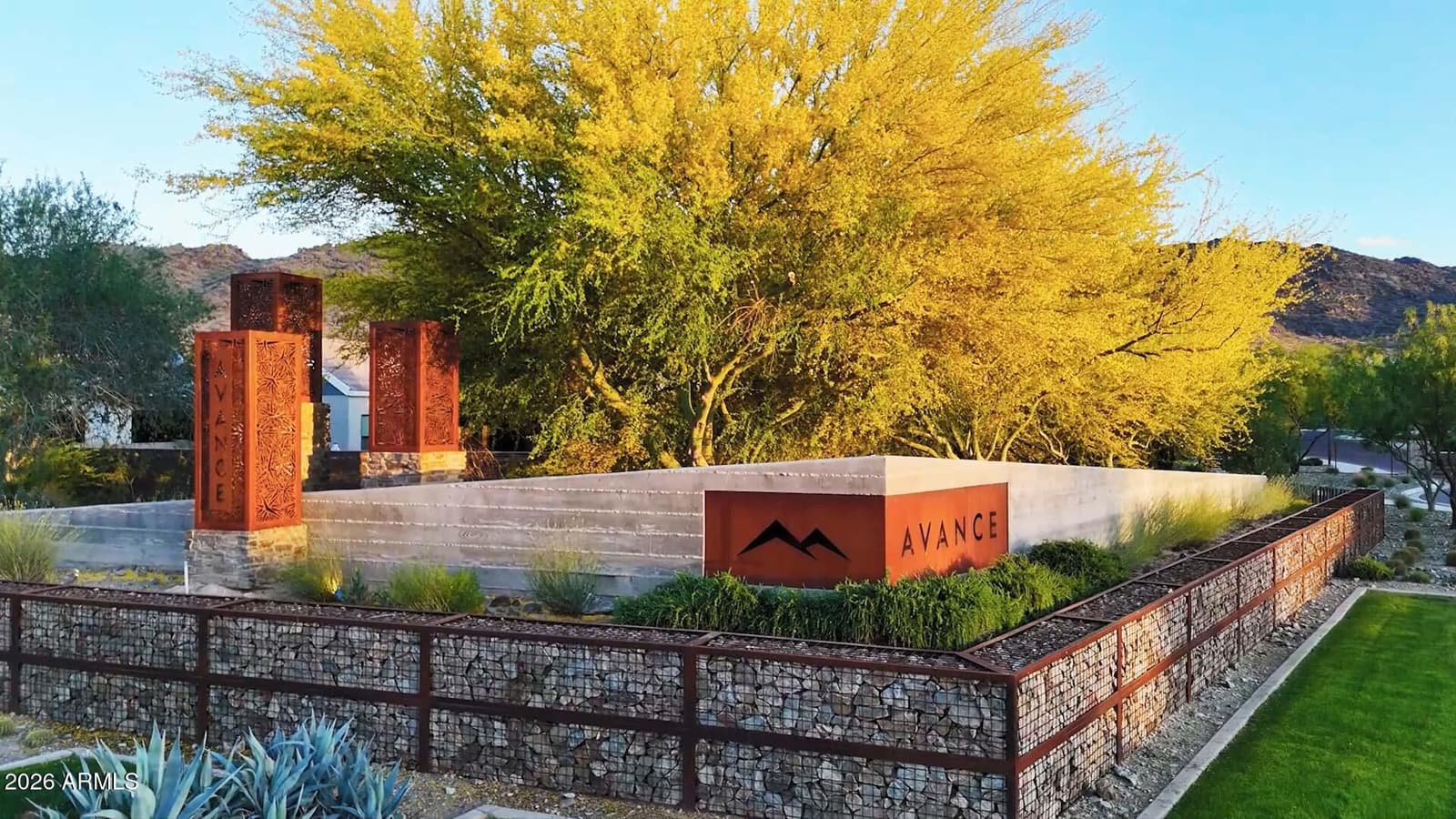 9726 S 11TH Place S, Phoenix, AZ 85042 — photo 49 of 69
