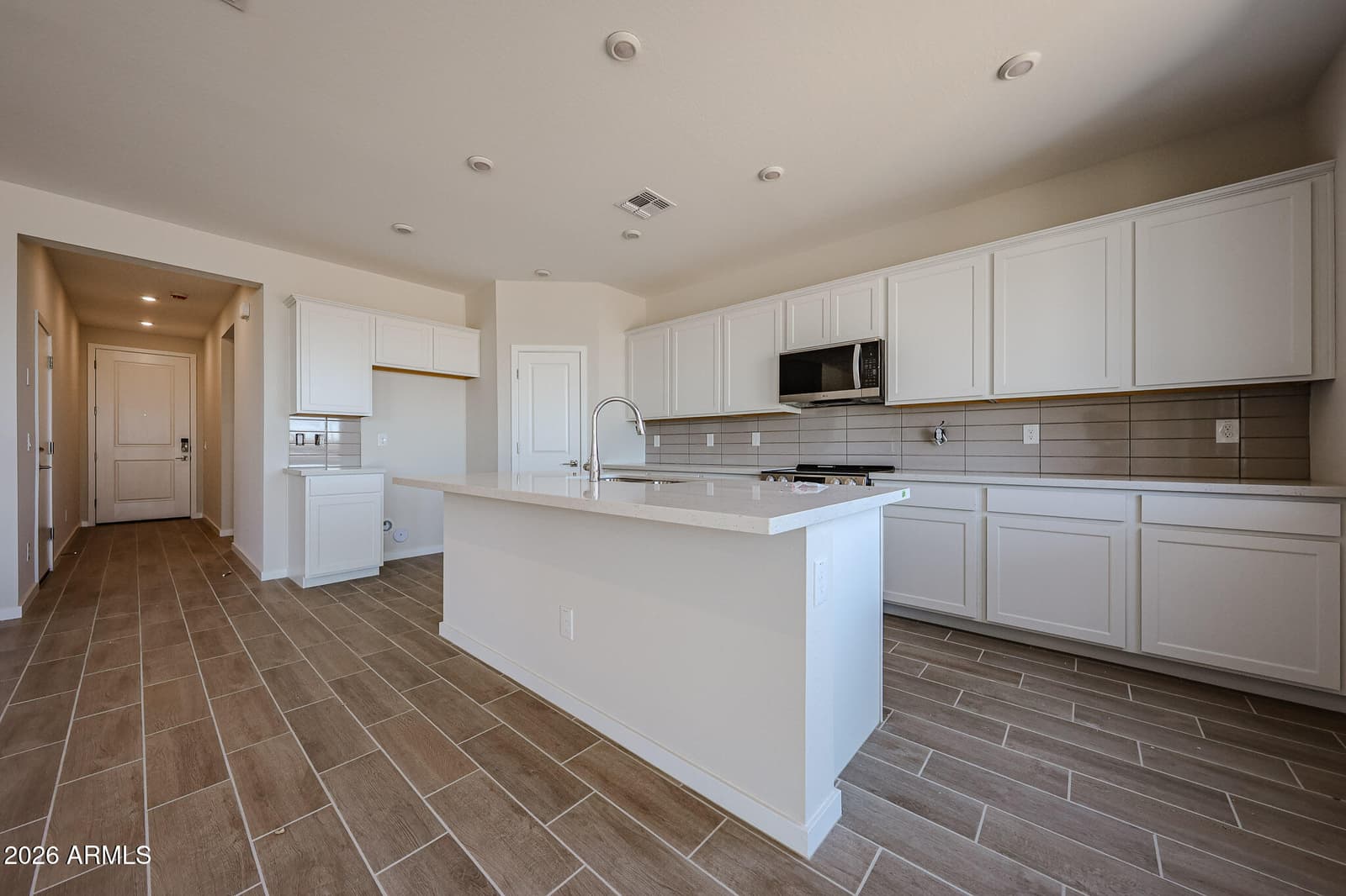 6210 E CROCKETT Way, San Tan Valley, AZ 85143 — photo 3 of 32
