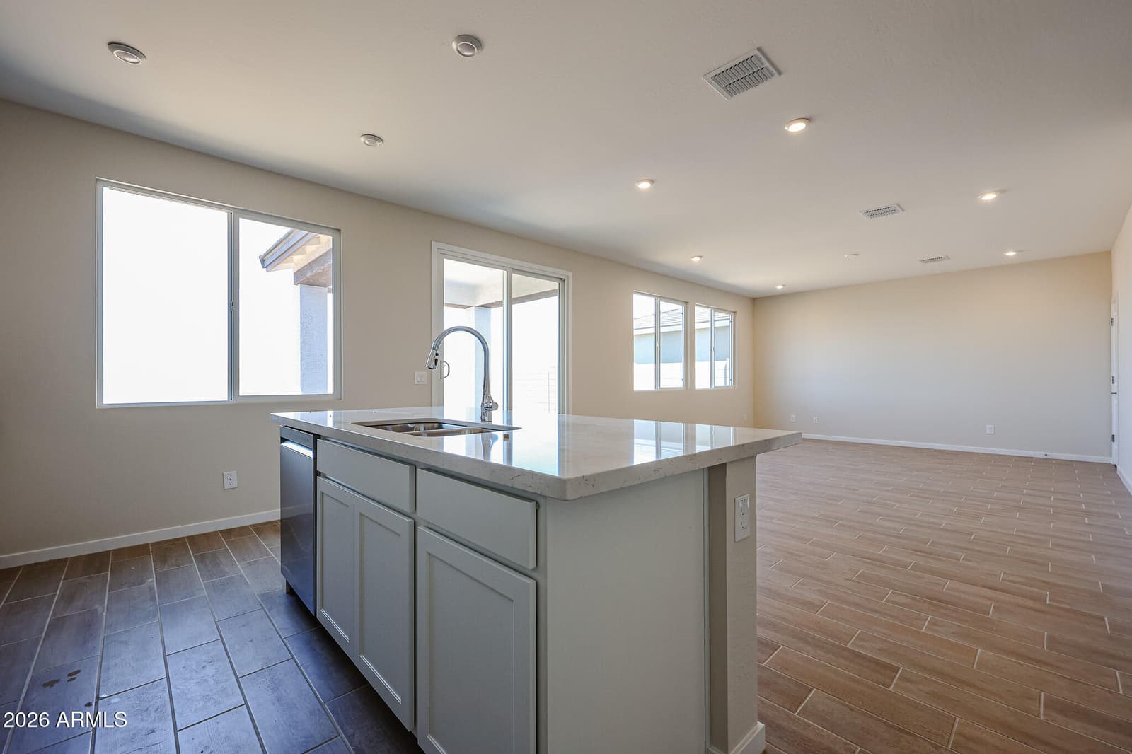 6210 E CROCKETT Way, San Tan Valley, AZ 85143 — photo 5 of 32
