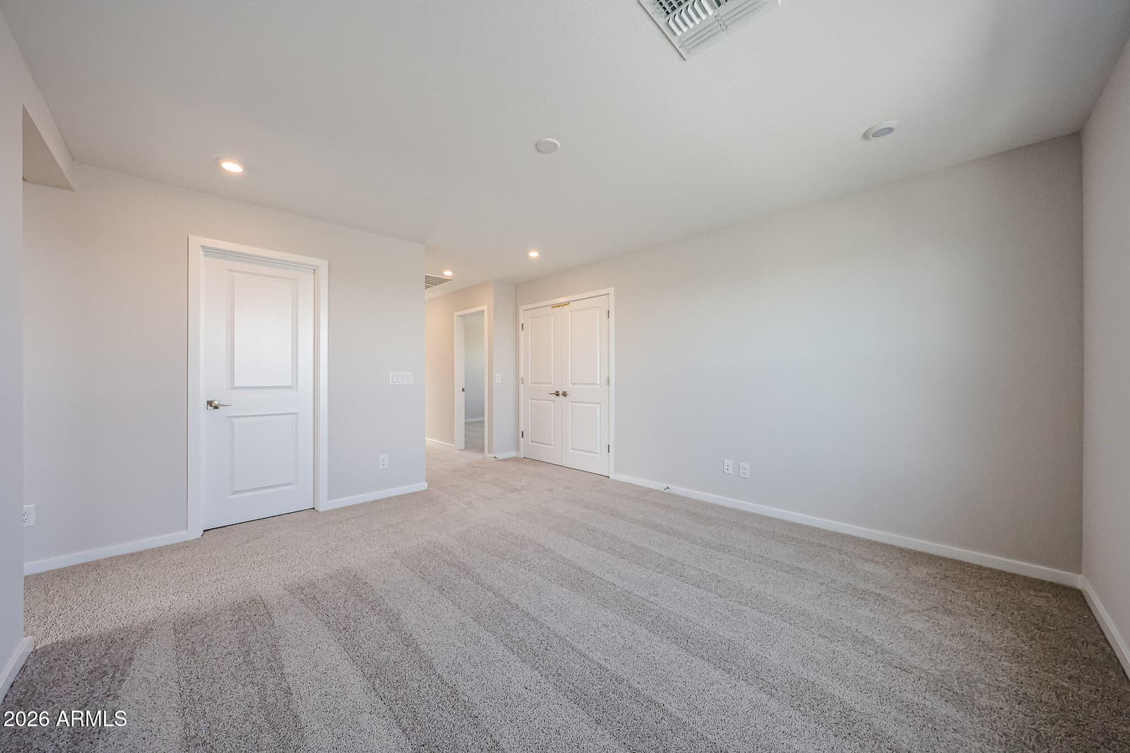 5899 E SIDEOATS Way, San Tan Valley, AZ 85143 — photo 18 of 32