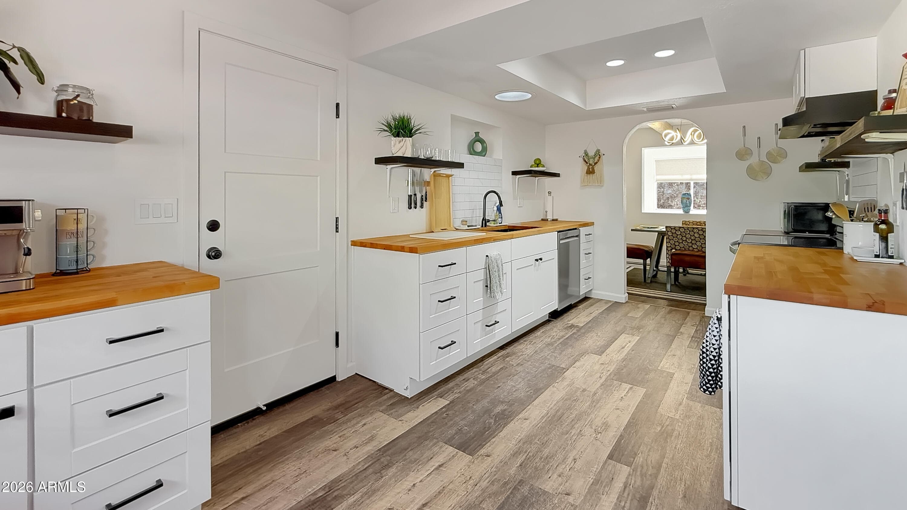 485 MOUNTAIN SHADOWS Drive, Sedona, AZ 86336 — photo 11 of 79