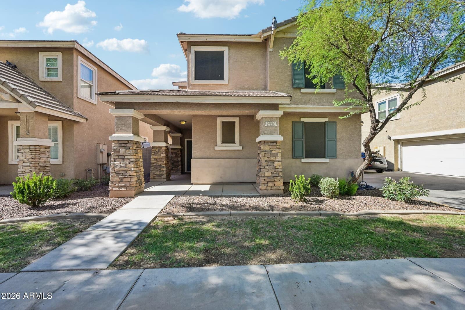 2330 E PECAN Road, Phoenix, AZ 85040 — photo 1 of 27