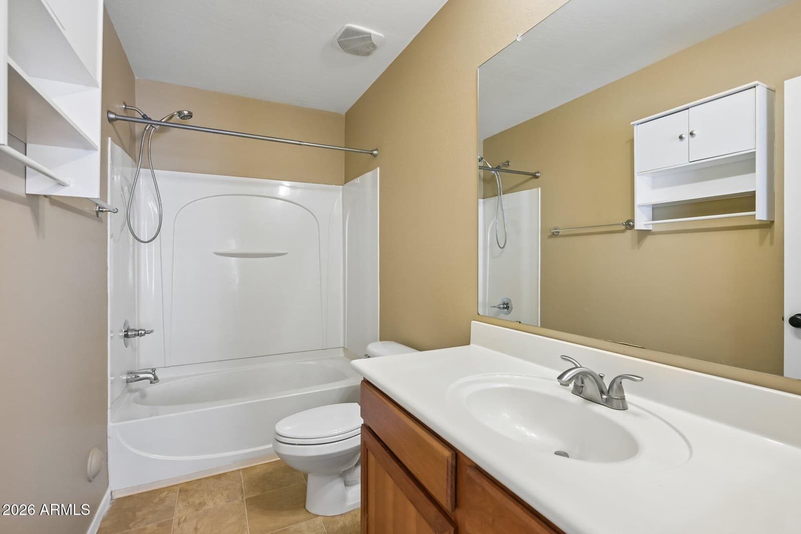 2330 E PECAN Road, Phoenix, AZ 85040 — photo 14 of 27