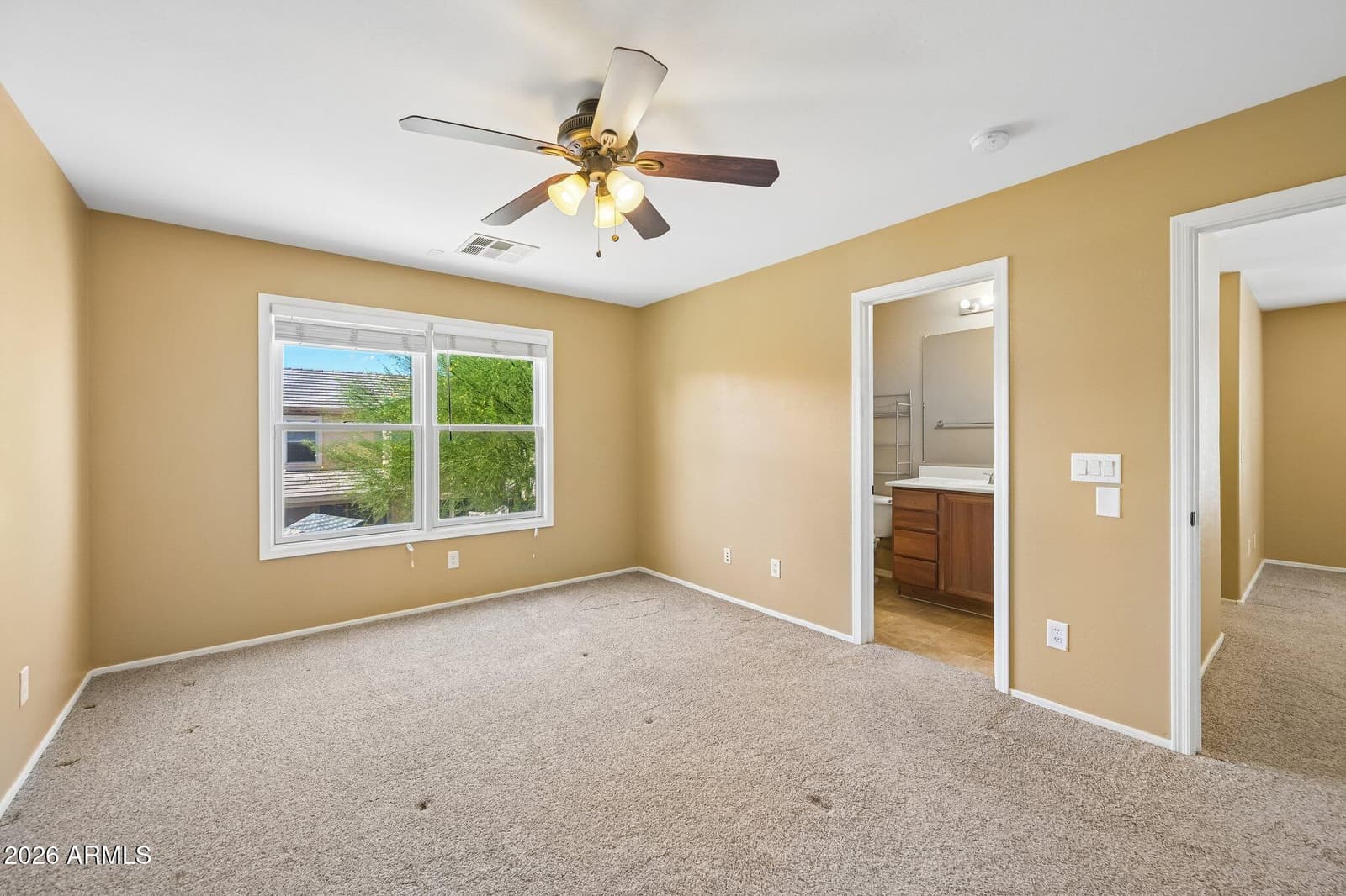 2330 E PECAN Road, Phoenix, AZ 85040 — photo 15 of 27