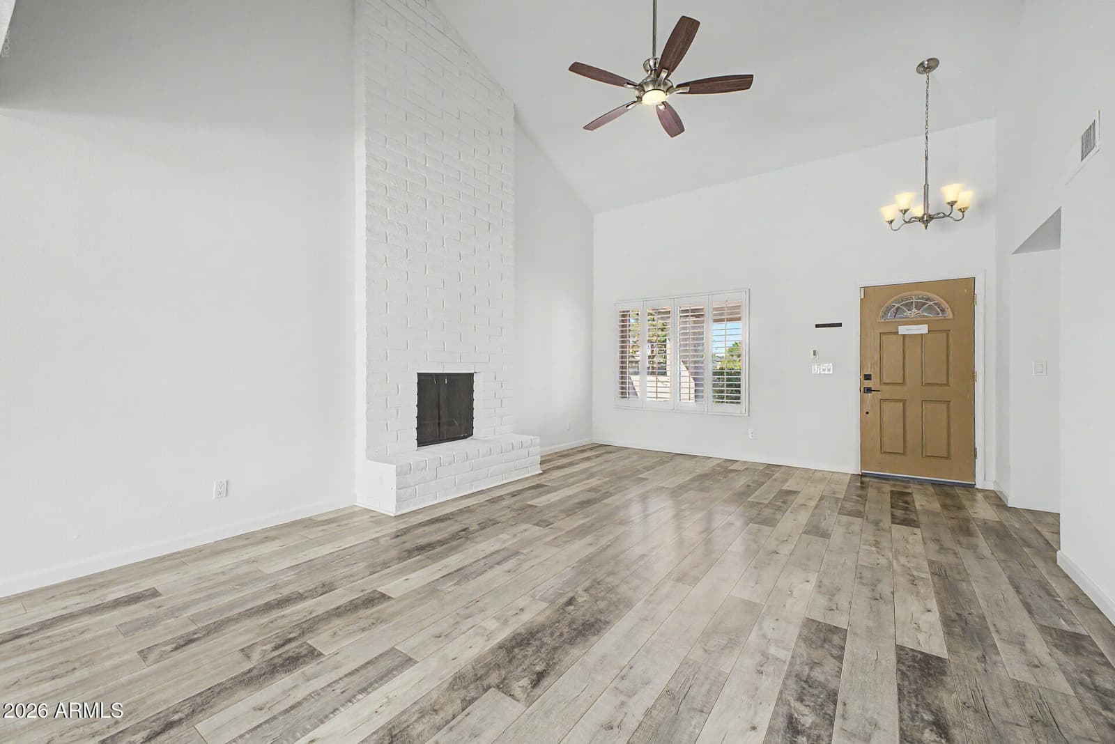 1726 S HENKEL Circle, Mesa, AZ 85202 — photo 5 of 42