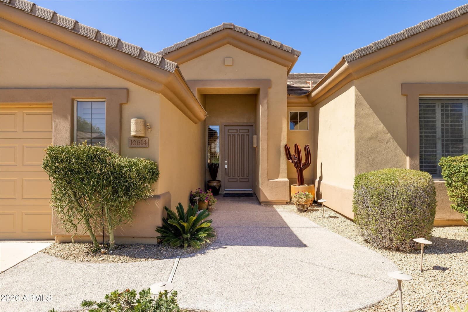 10614 E MEADOWHILL Drive, Scottsdale, AZ 85255 — photo 2 of 30
