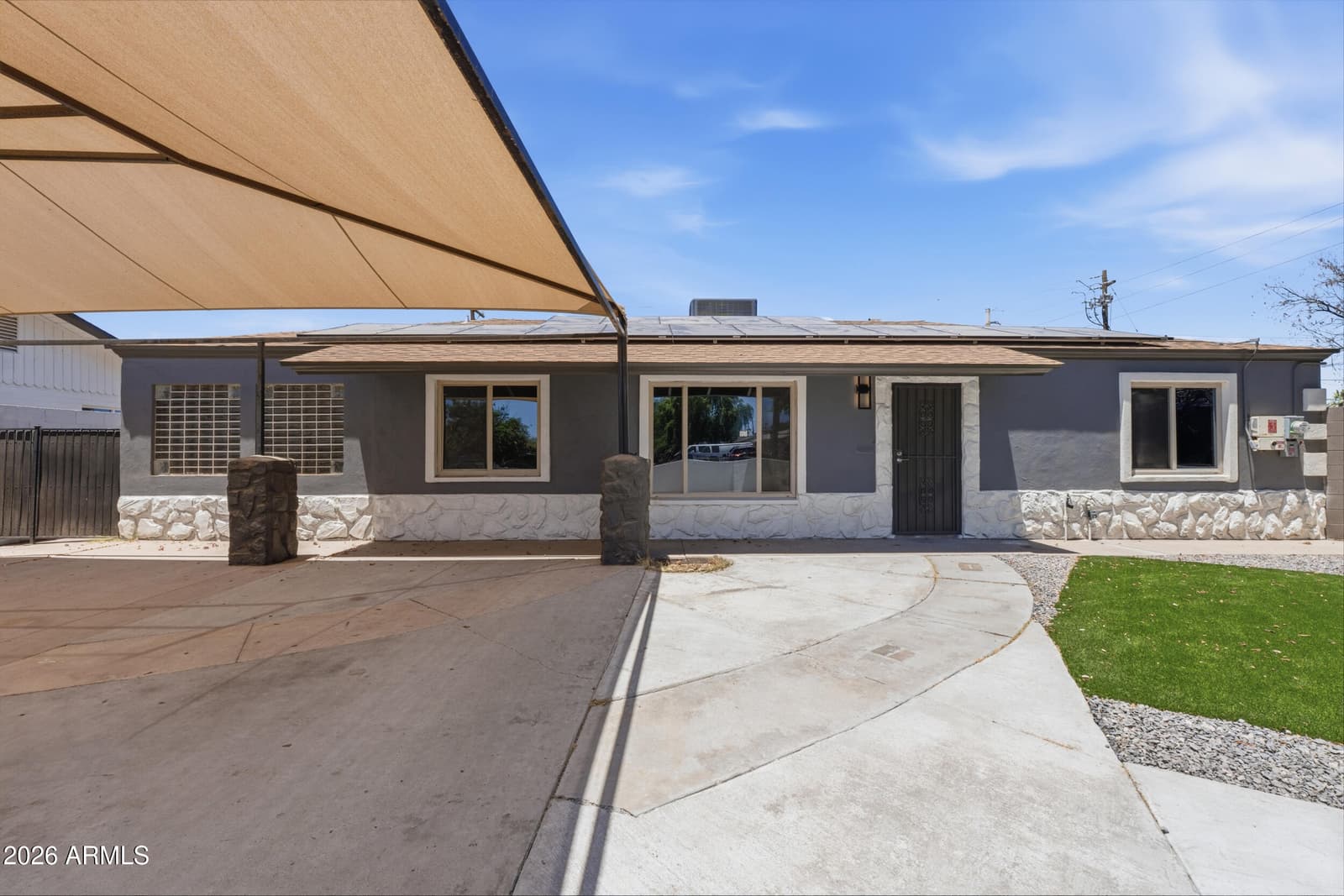 4426 N 34th Drive, Phoenix, AZ 85017 — photo 1 of 20