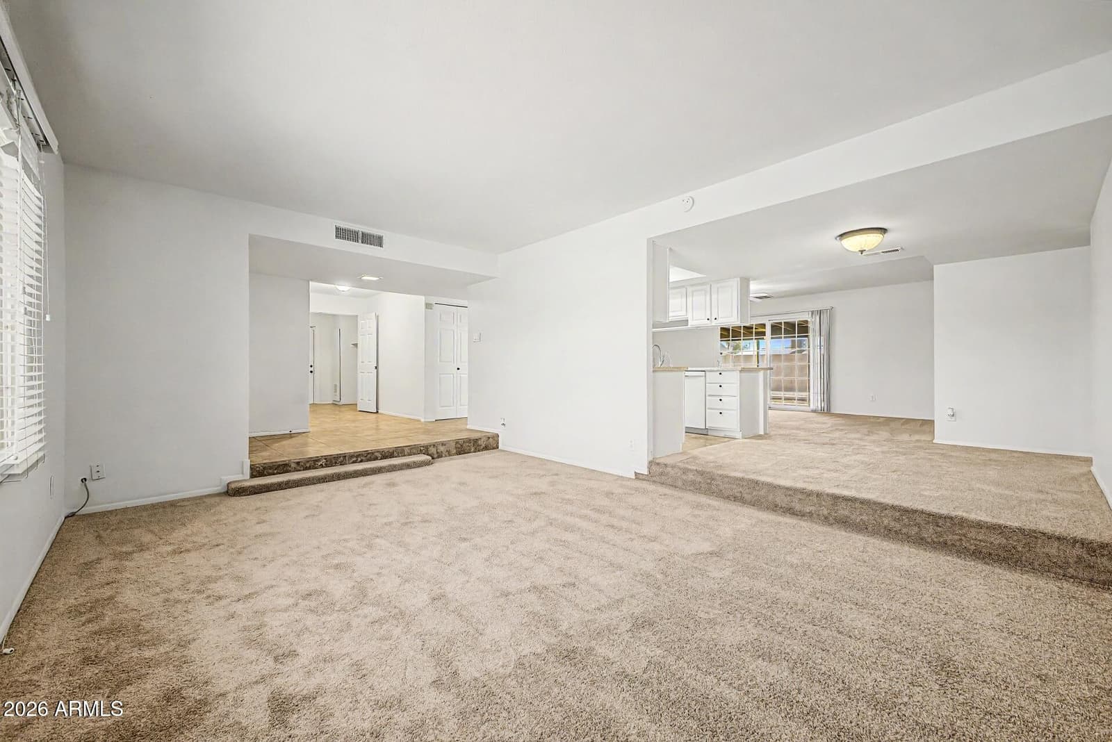 5221 W EVANS Drive, Glendale, AZ 85306 — photo 10 of 43