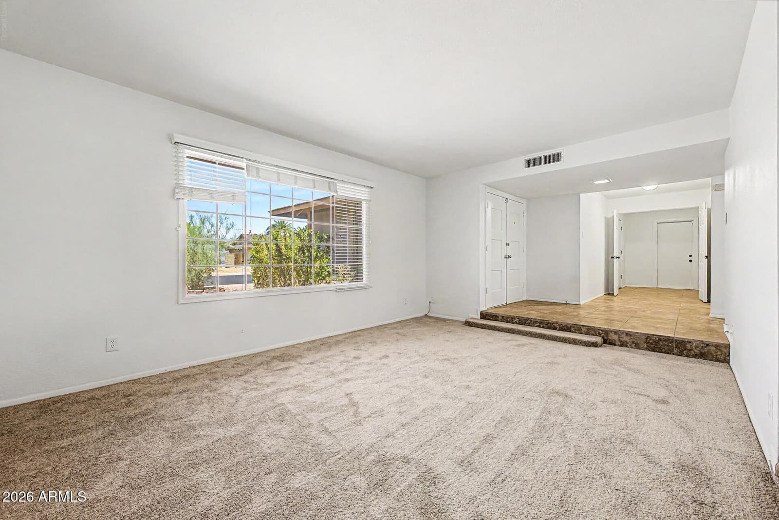 5221 W EVANS Drive, Glendale, AZ 85306 — photo 11 of 43