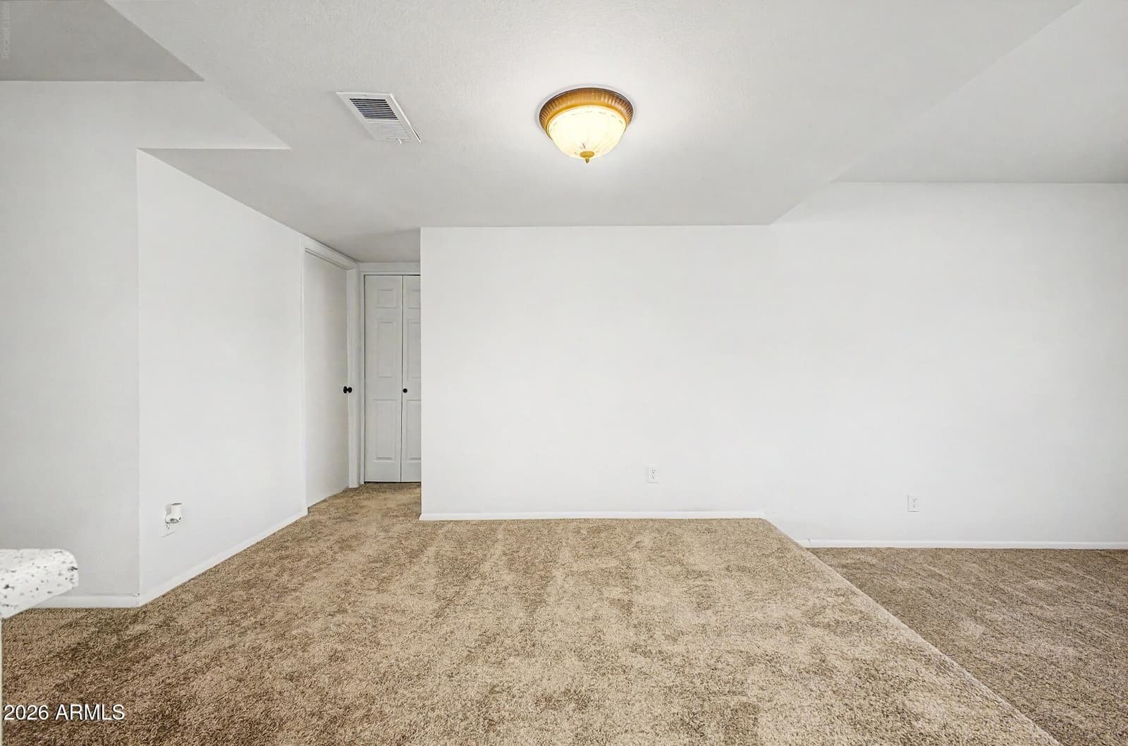 5221 W EVANS Drive, Glendale, AZ 85306 — photo 14 of 43