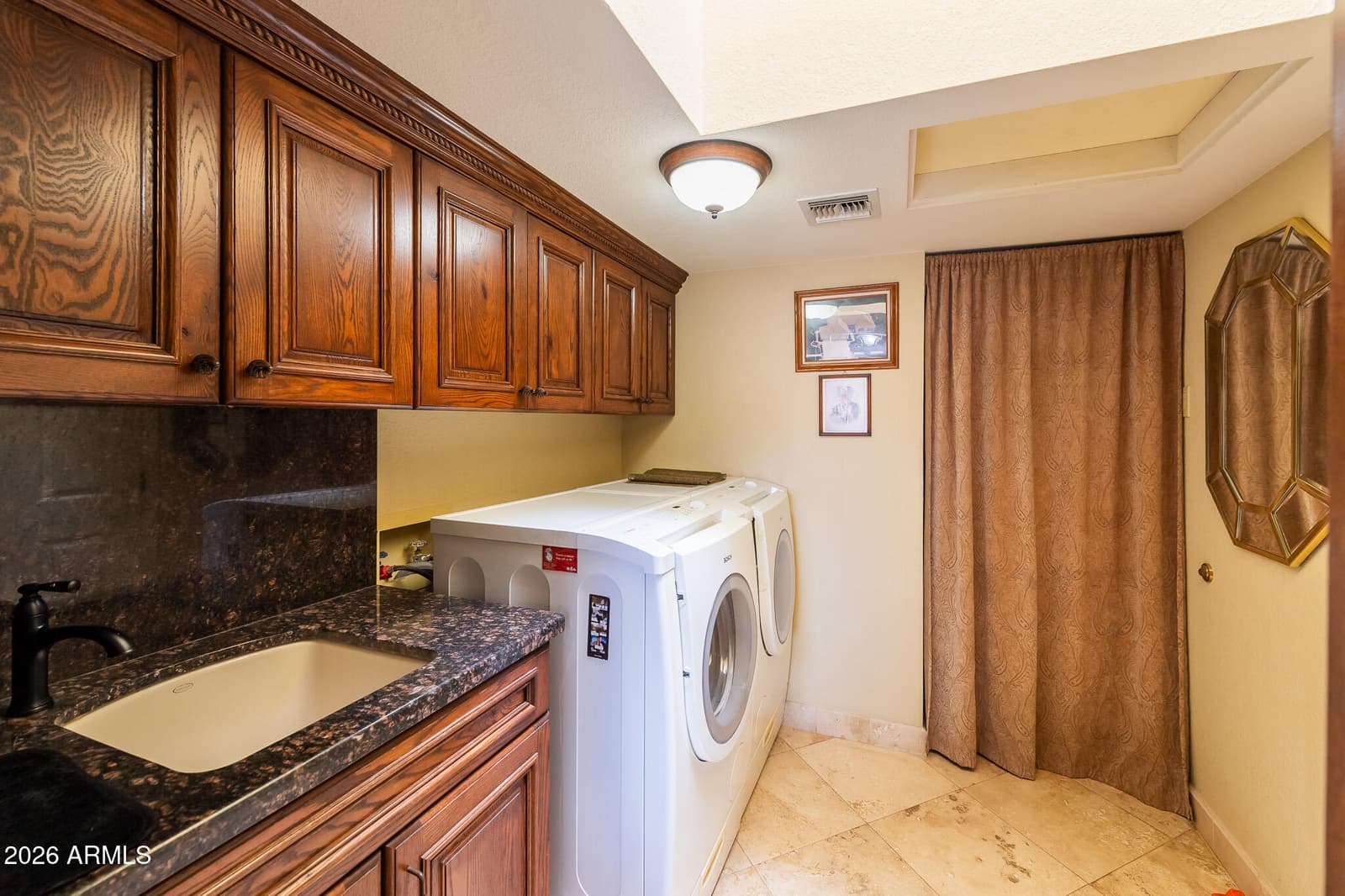 86 RIDGE ROCK Road, Sedona, AZ 86351 — photo 15 of 40