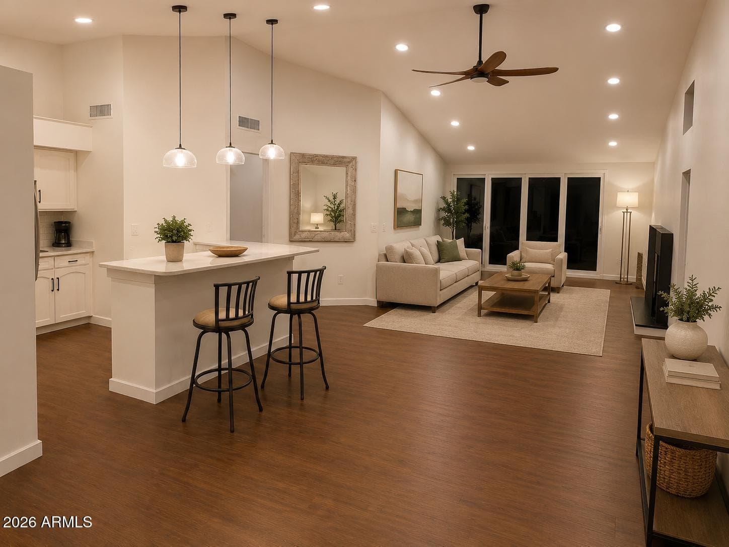 4238 E EVERETT Drive, Phoenix, AZ 85032 — photo 7 of 48