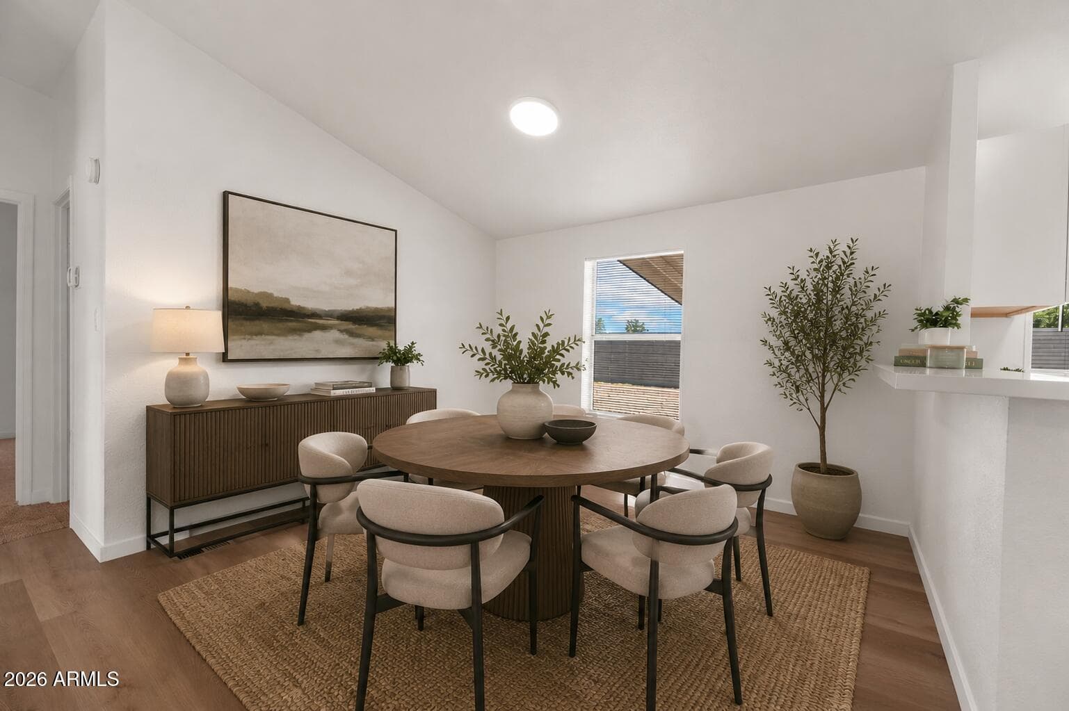 2547 E TONTO Lane, Phoenix, AZ 85050 — photo 11 of 29