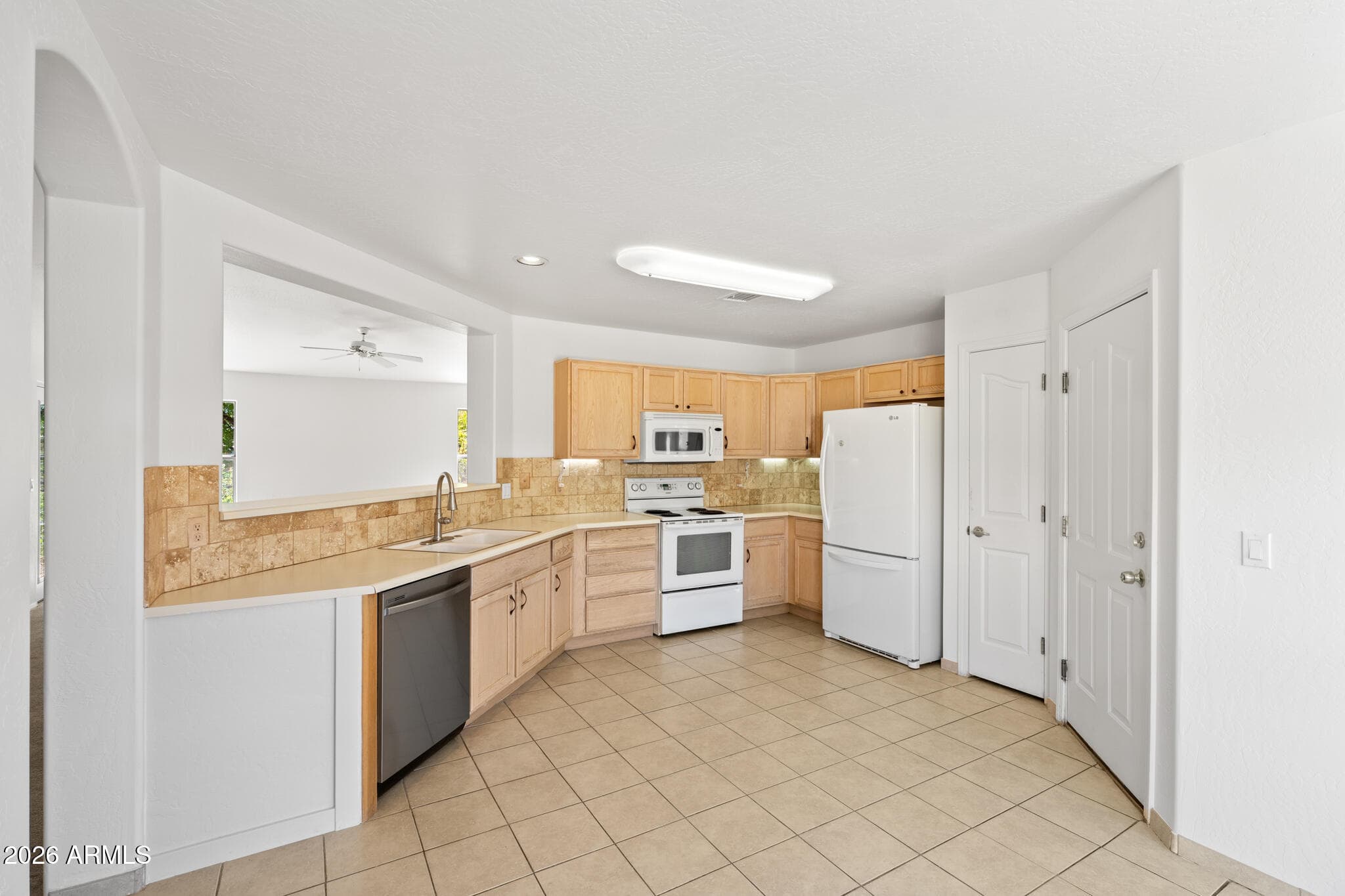 1021 S Vista Grande Drive, Cottonwood, AZ 86326 — photo 14 of 59