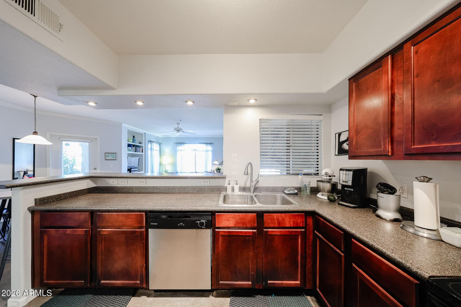 15095 N THOMPSON PEAK Parkway 1043, Scottsdale, AZ 85260 — photo 5 of 36