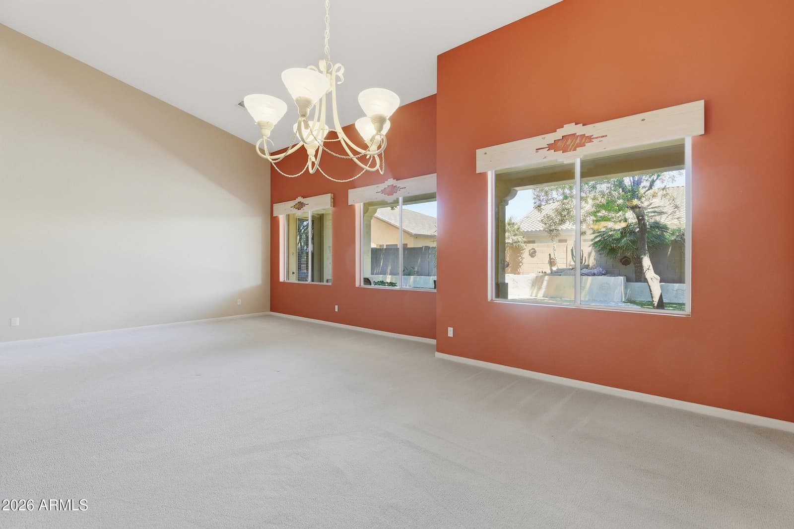 8056 W LOUISE Drive, Peoria, AZ 85383 — photo 15 of 63