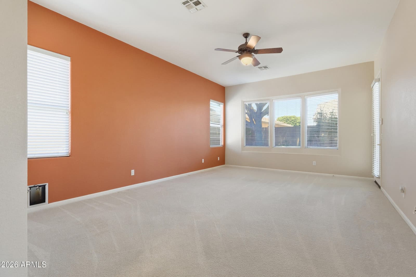 8056 W LOUISE Drive, Peoria, AZ 85383 — photo 30 of 63