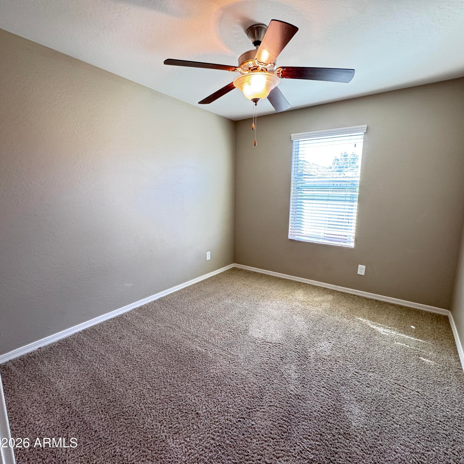 1077 S REBER Avenue, Gilbert, AZ 85296 — photo 4 of 47