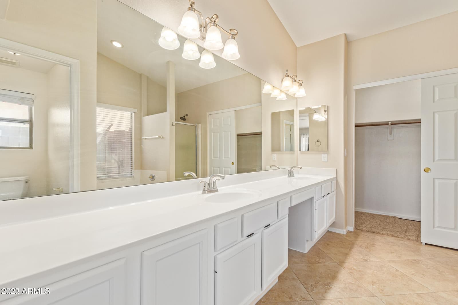 1101 W GOLDFINCH Way, Chandler, AZ 85286 — photo 13 of 25