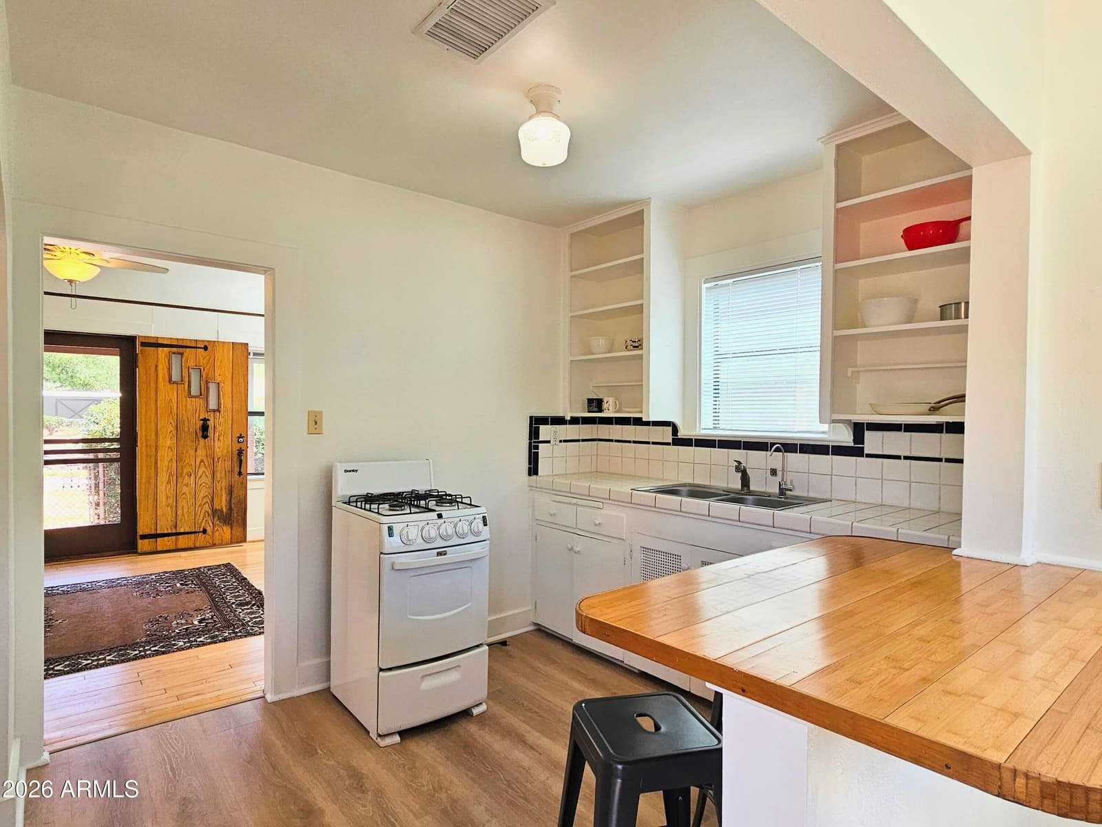 15 BLACK KNOB View, Bisbee, AZ 85603 — photo 9 of 19