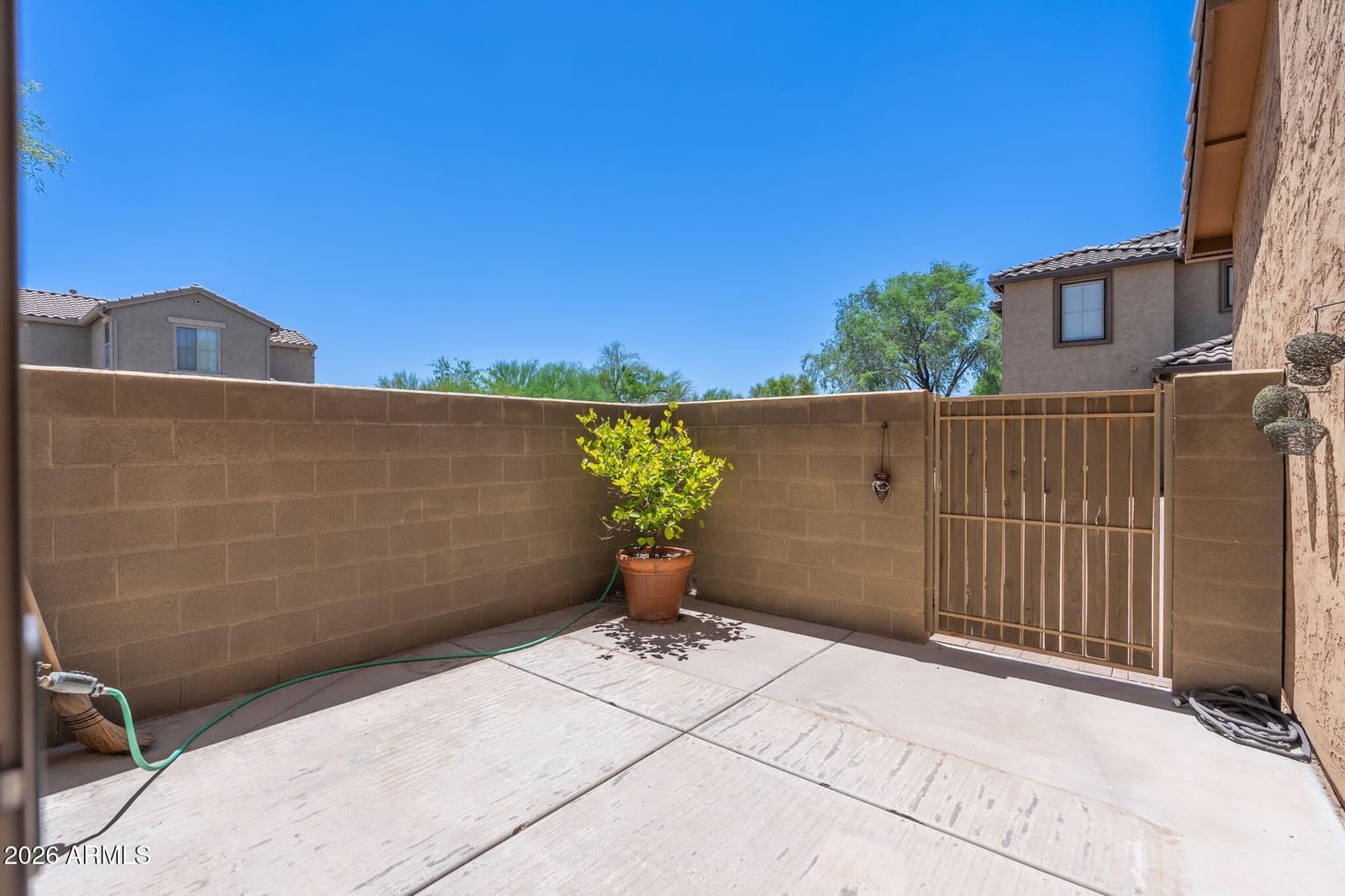 3954 E MELINDA Drive, Phoenix, AZ 85050 — photo 25 of 37