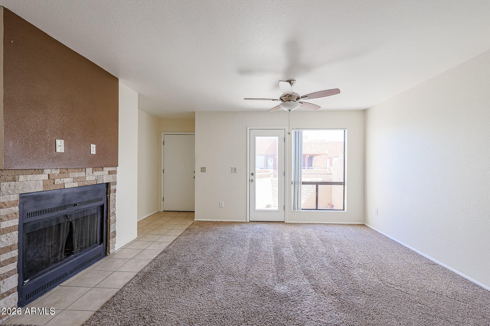 11640 N 51ST Avenue 212, Glendale, AZ 85304 — photo 3 of 22