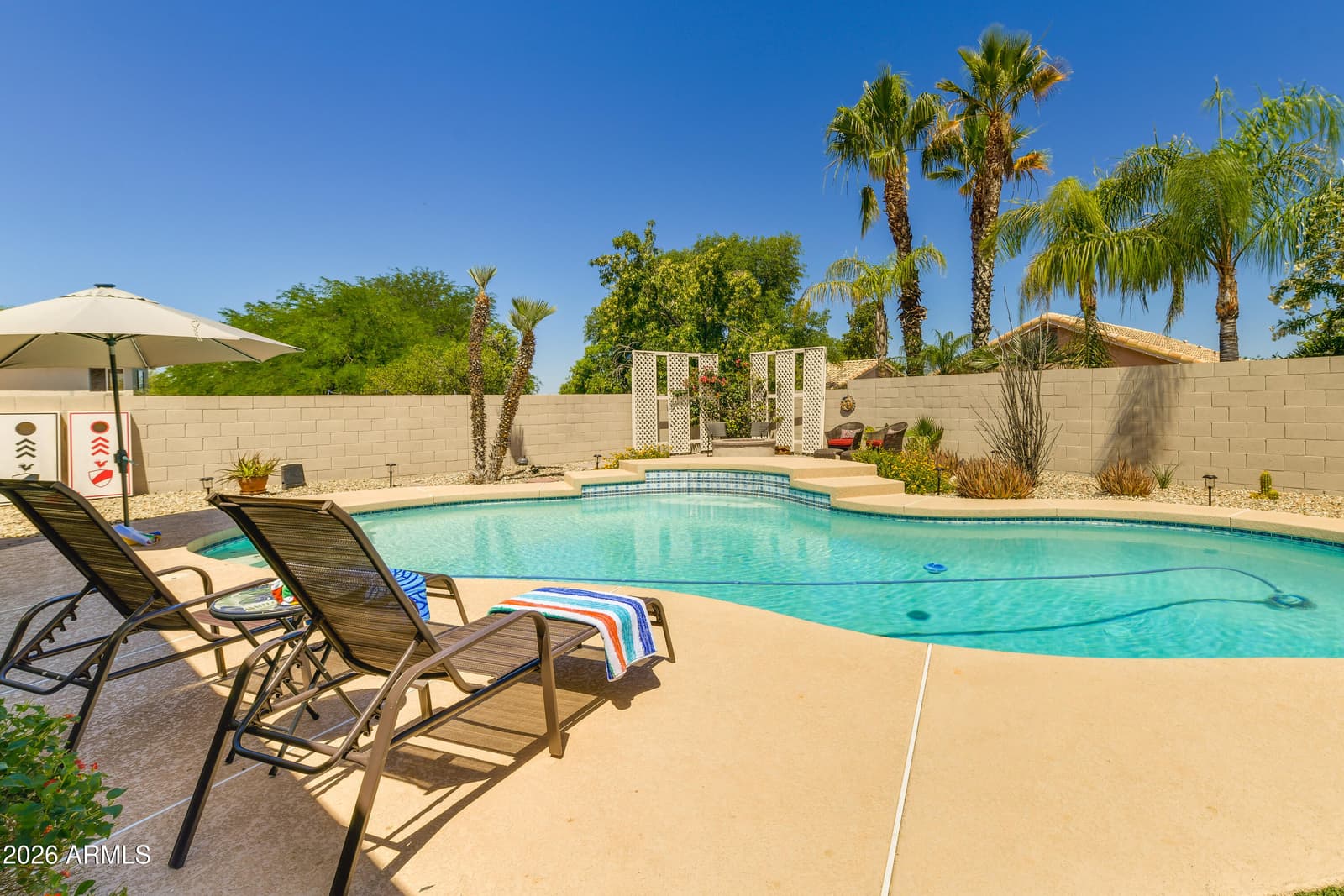 6444 E VIRGINIA Street, Mesa, AZ 85215 — photo 2 of 30