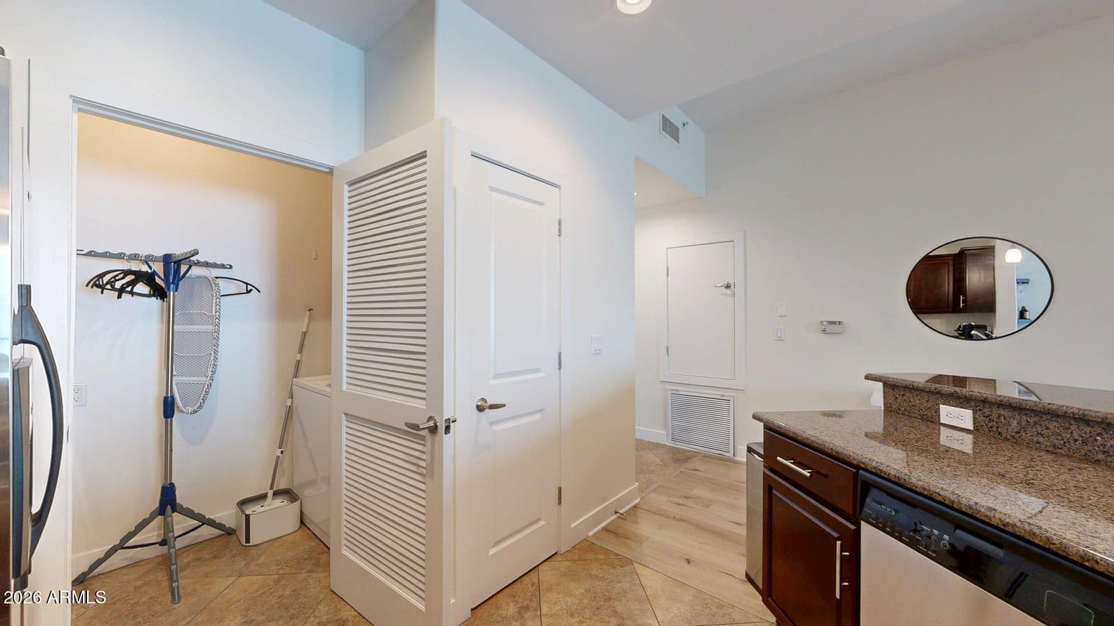 945 E PLAYA DEL NORTE Drive 3025, Tempe, AZ 85288 — photo 6 of 30